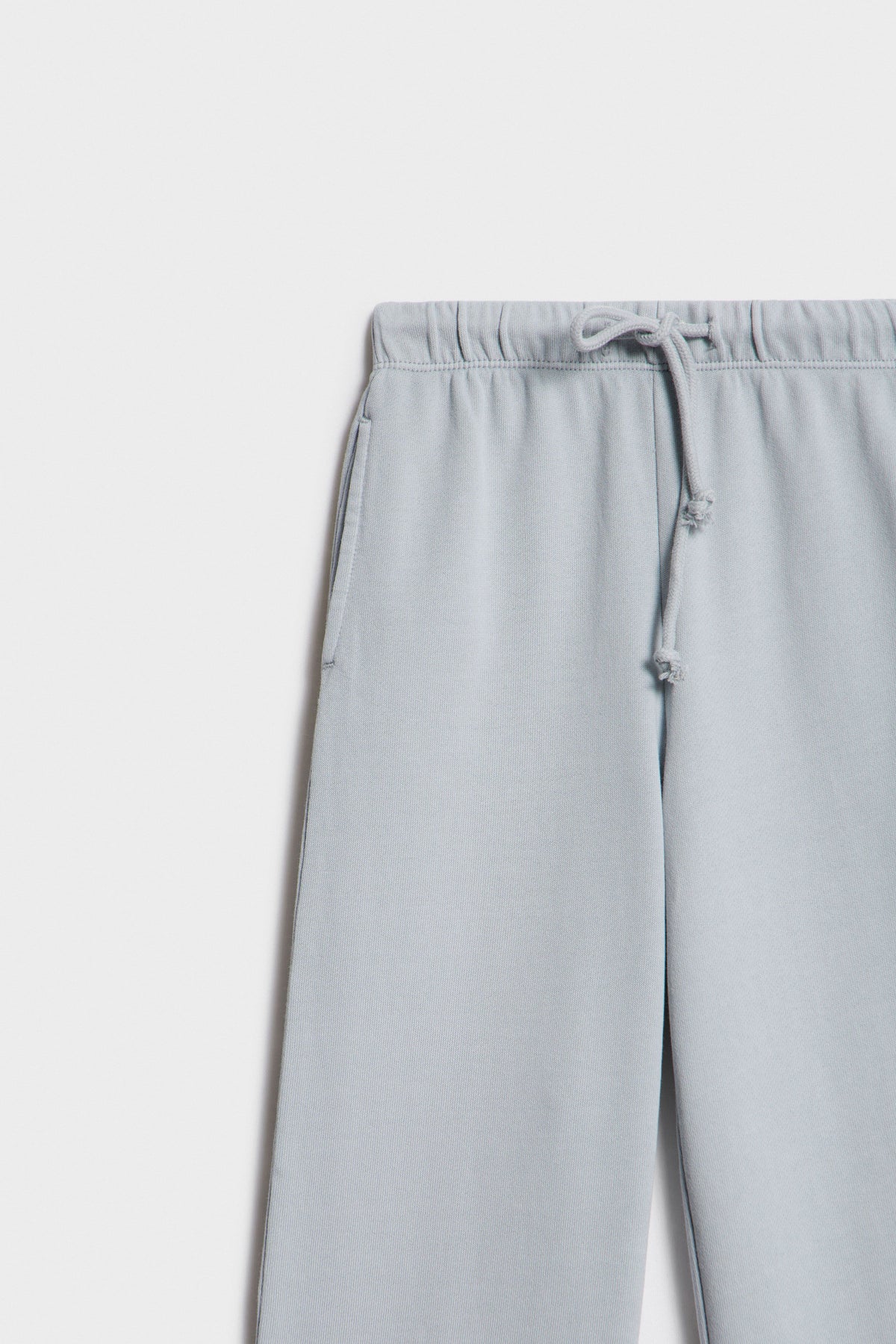 GREY BLUE
