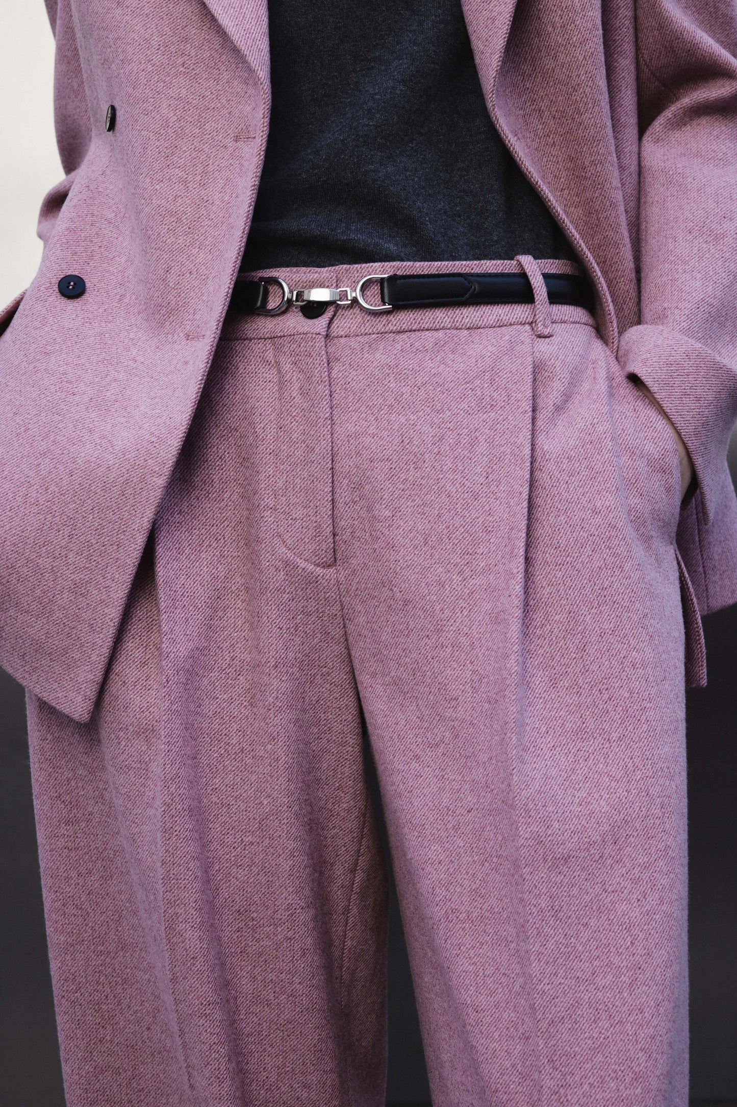 DUSTY ROSE