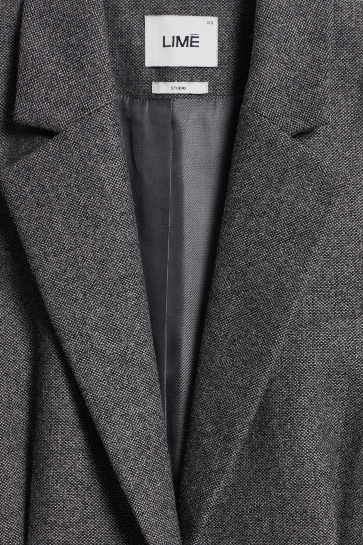 DARK GREY