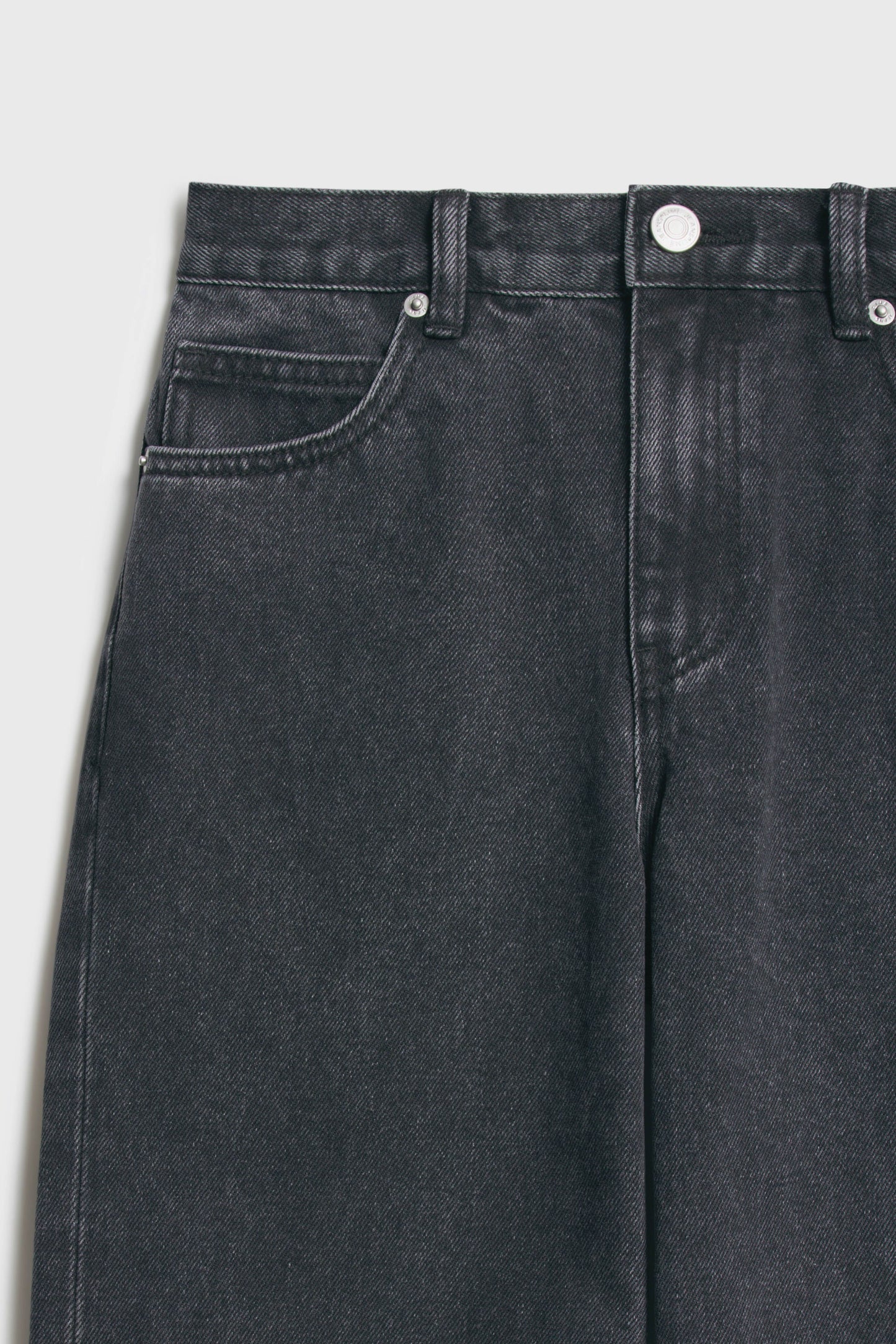 WASHED BLACK
