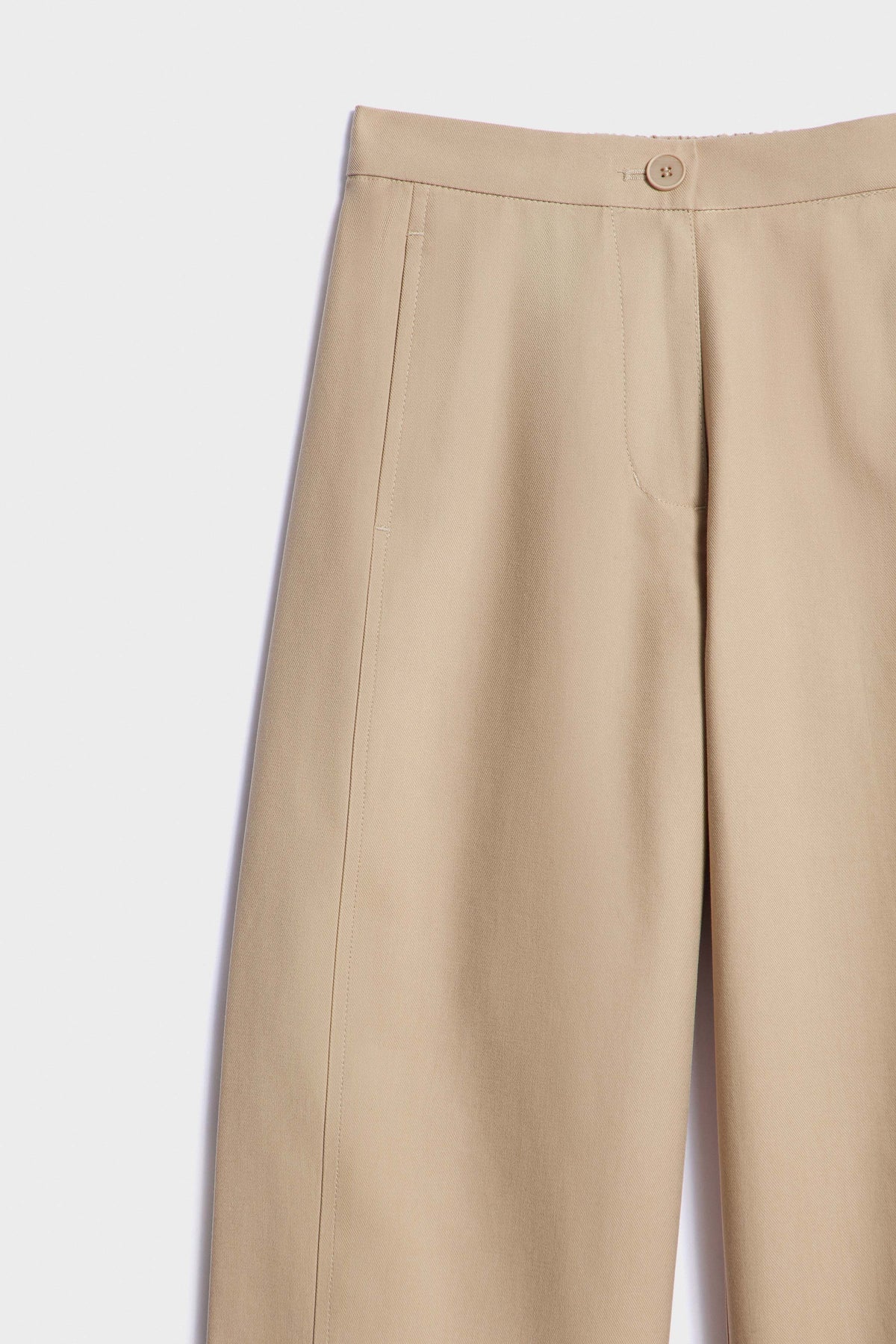 GREY BEIGE