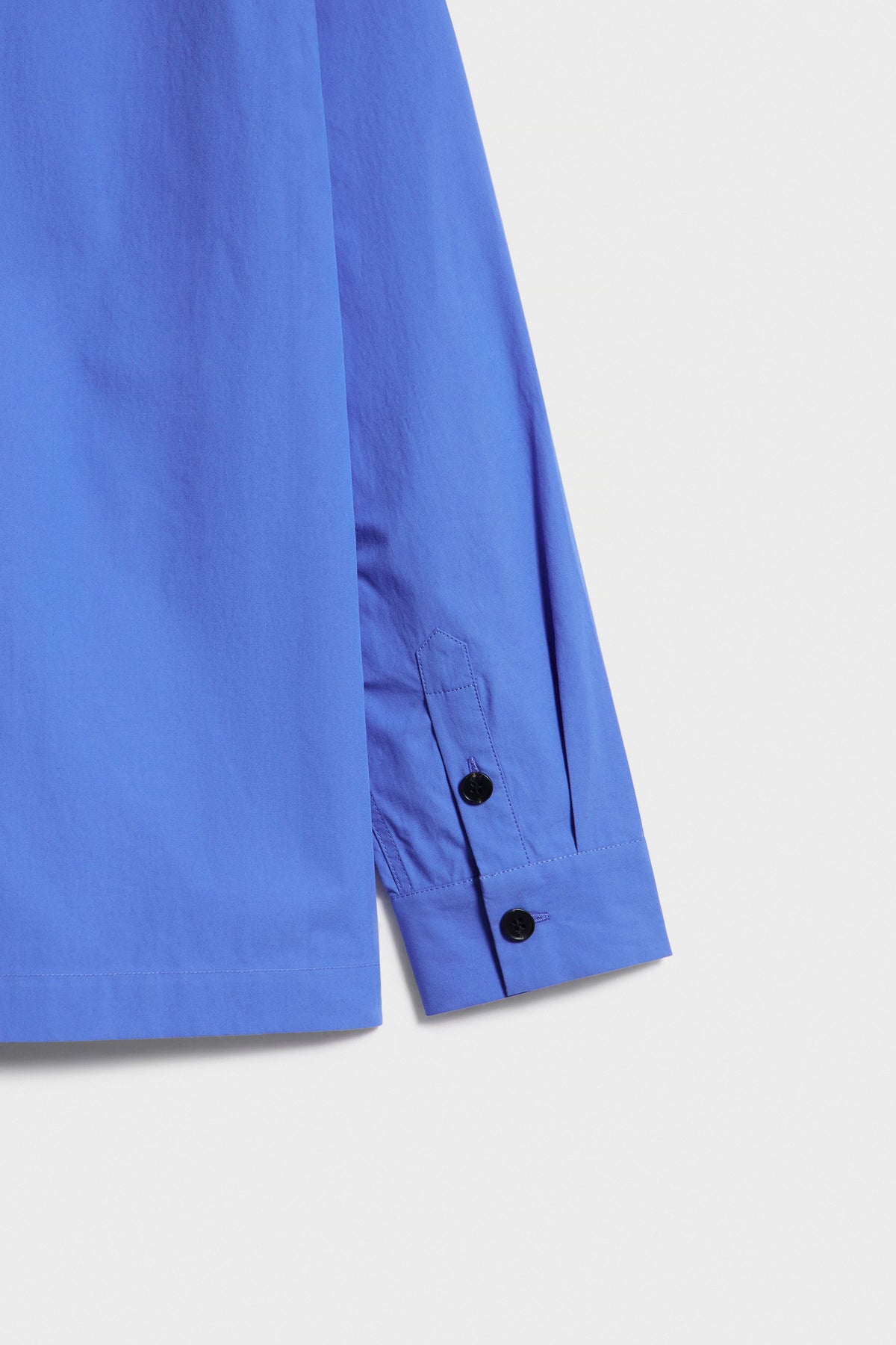 ULTRAMARINE BLUE