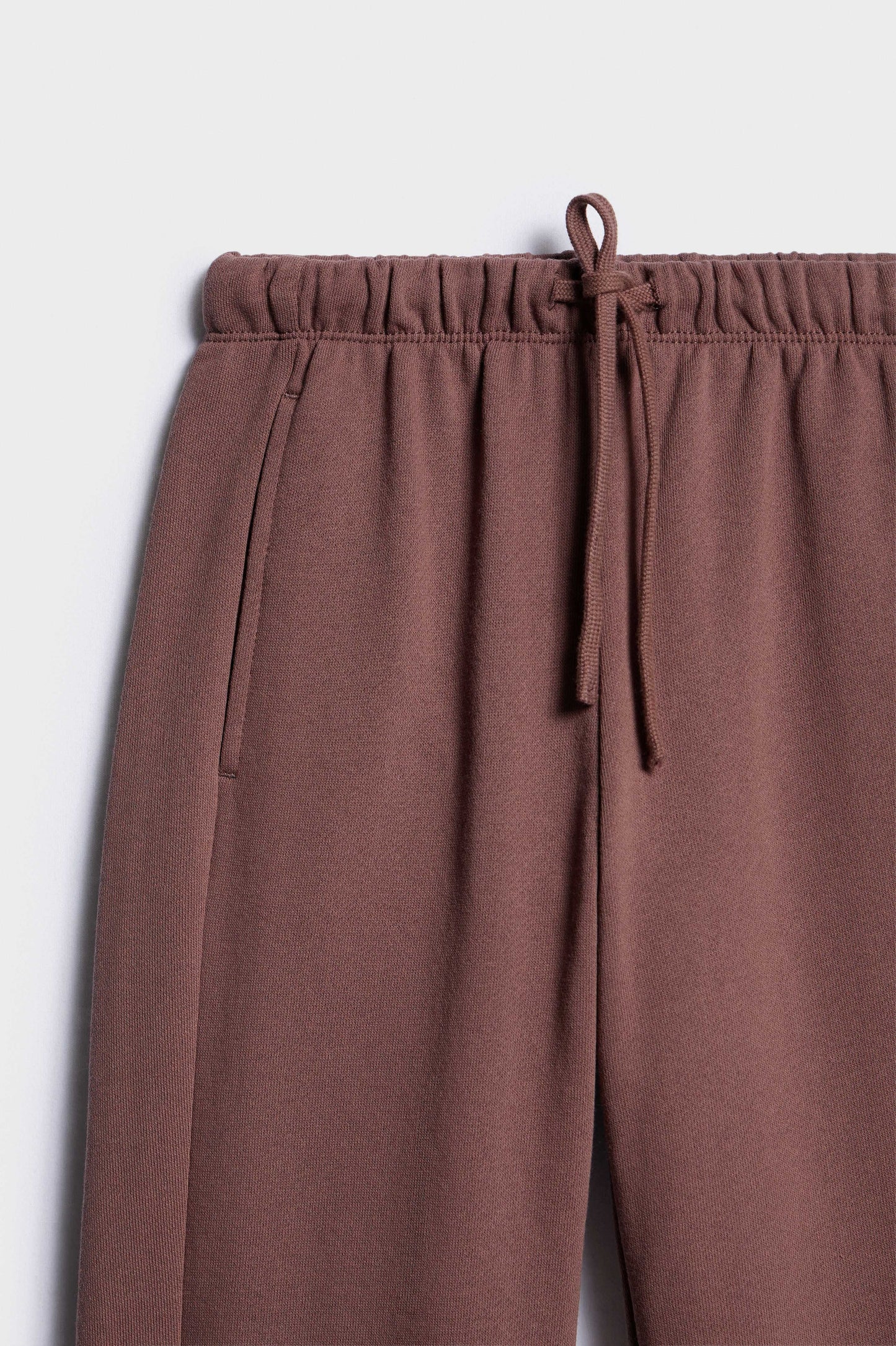 DARK BEIGE