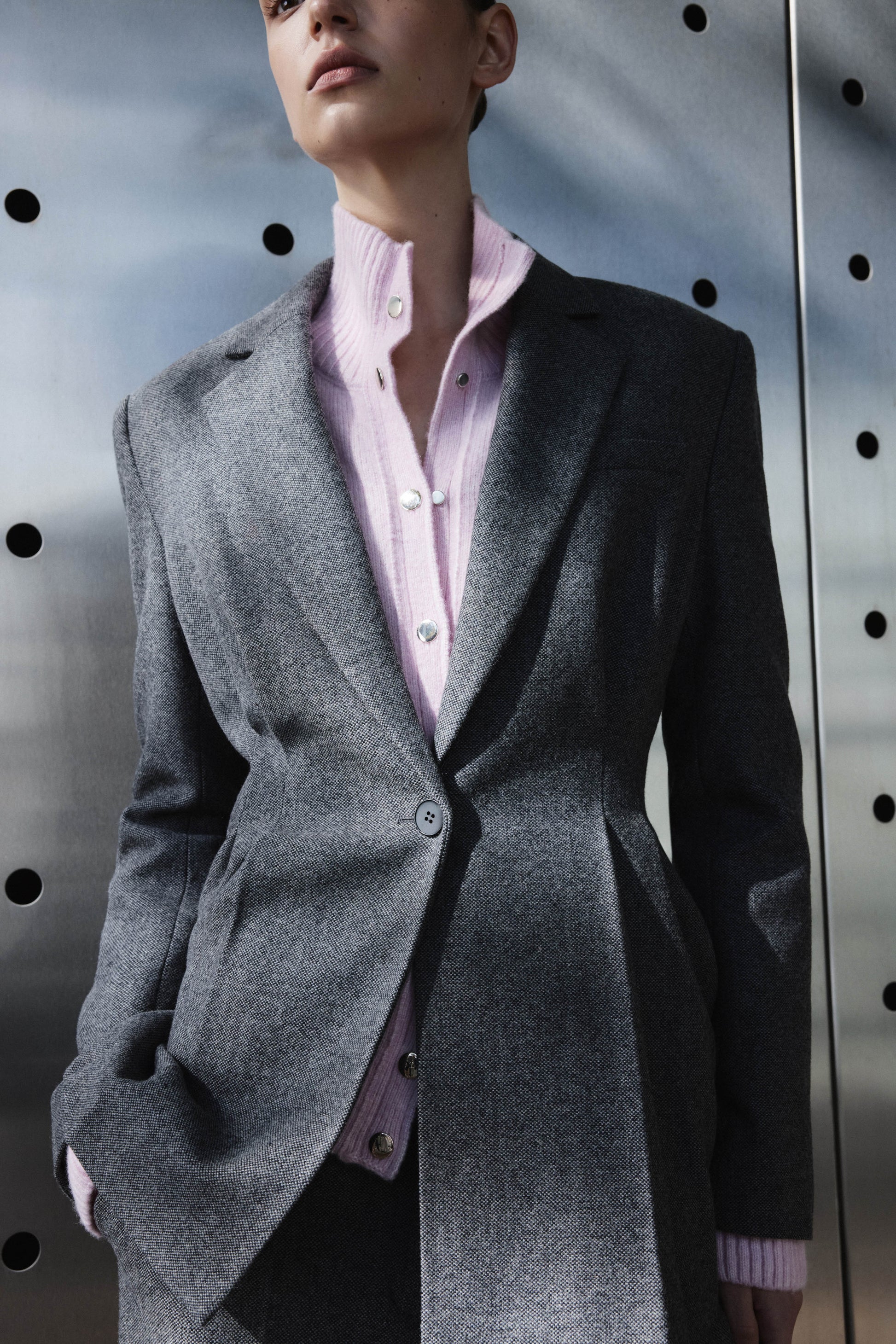 DARK GREY