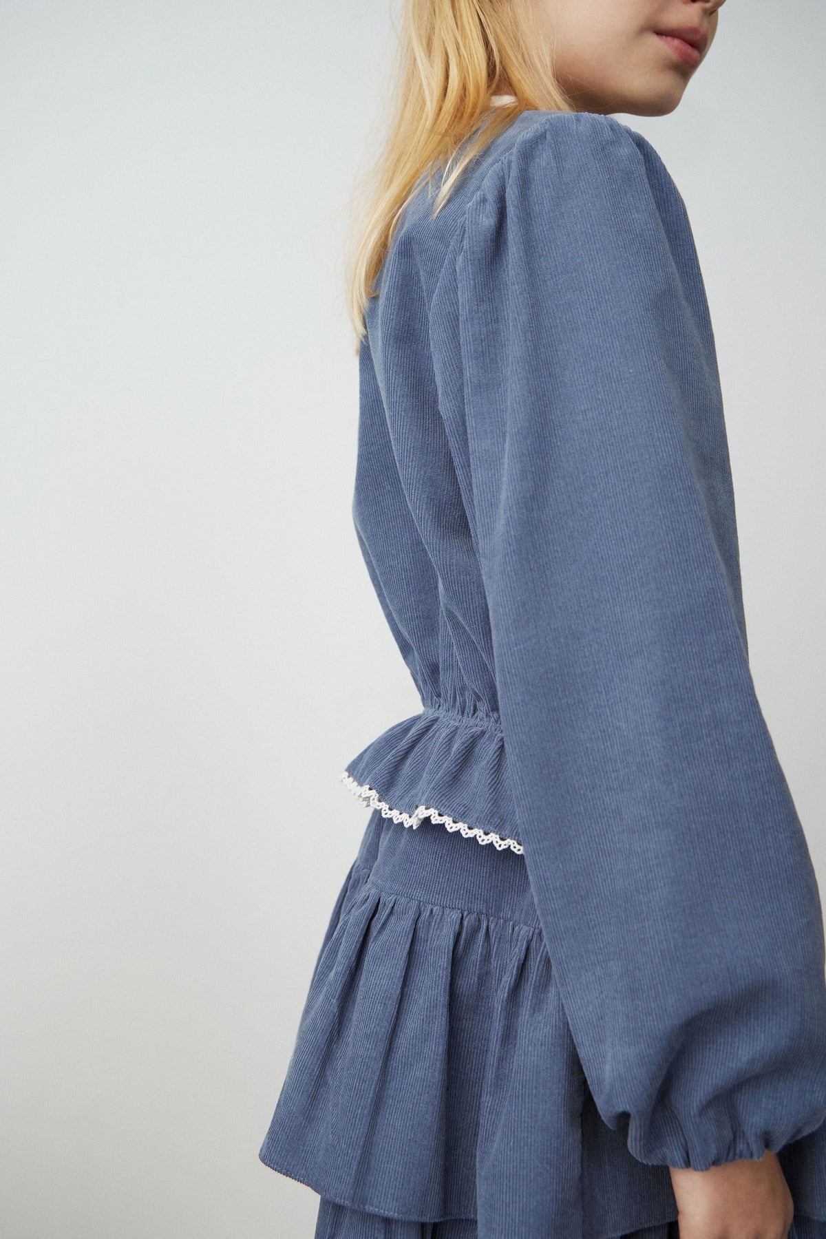 GREY BLUE