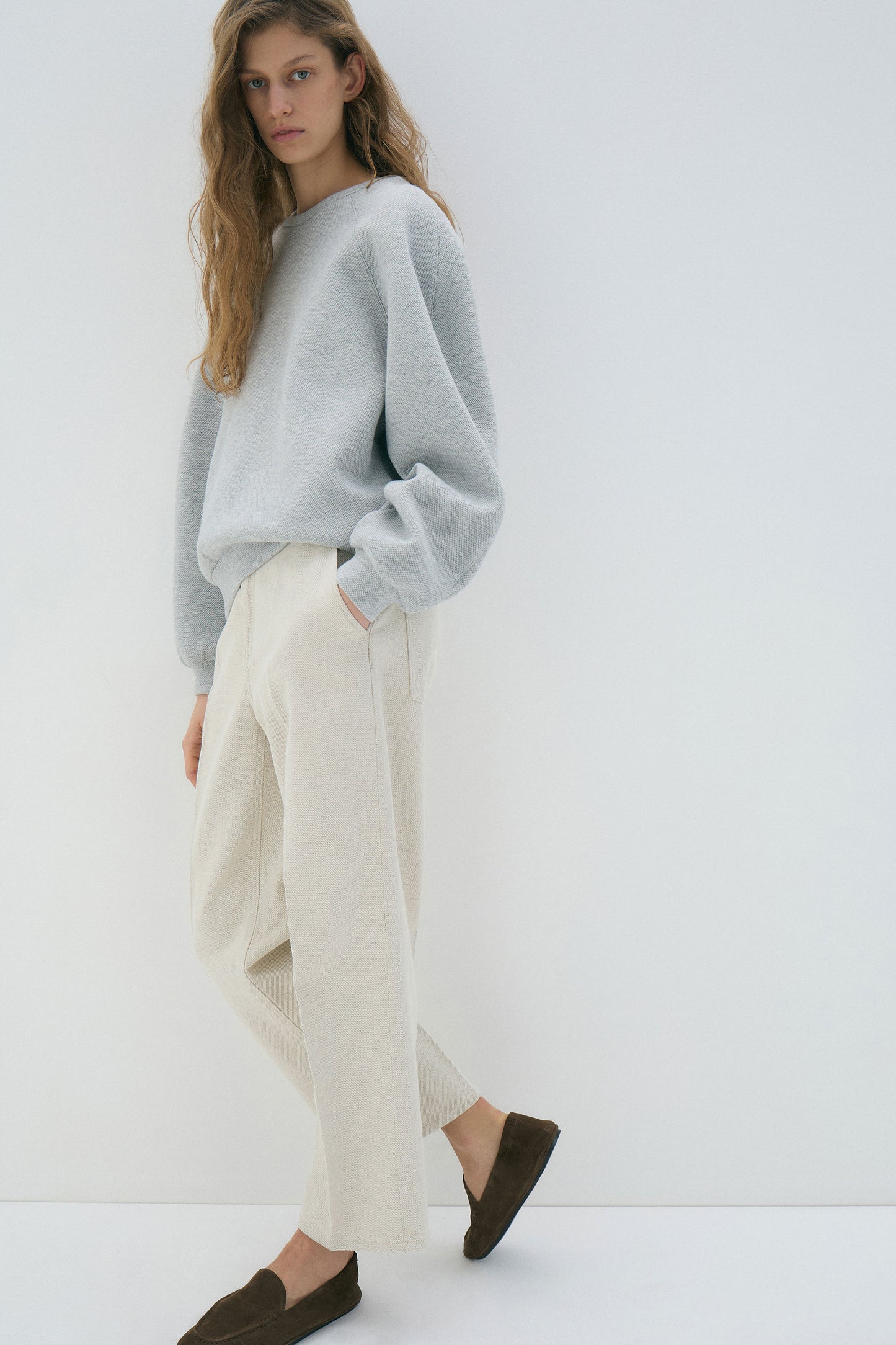 LIGHT GREY MELANGE