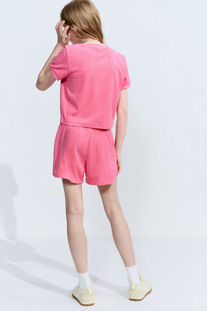 BRIGHT PINK