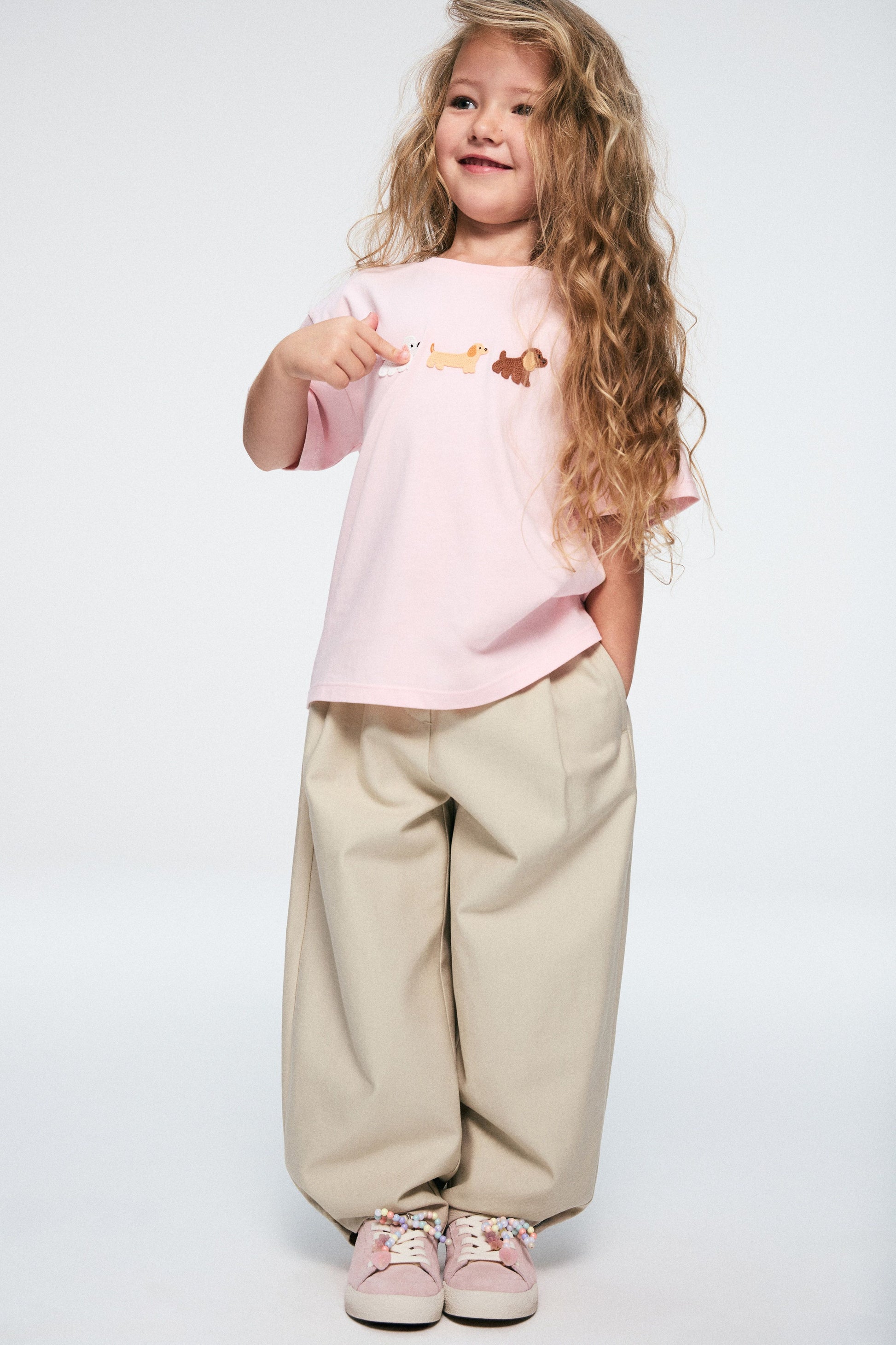LIGHT PINK
