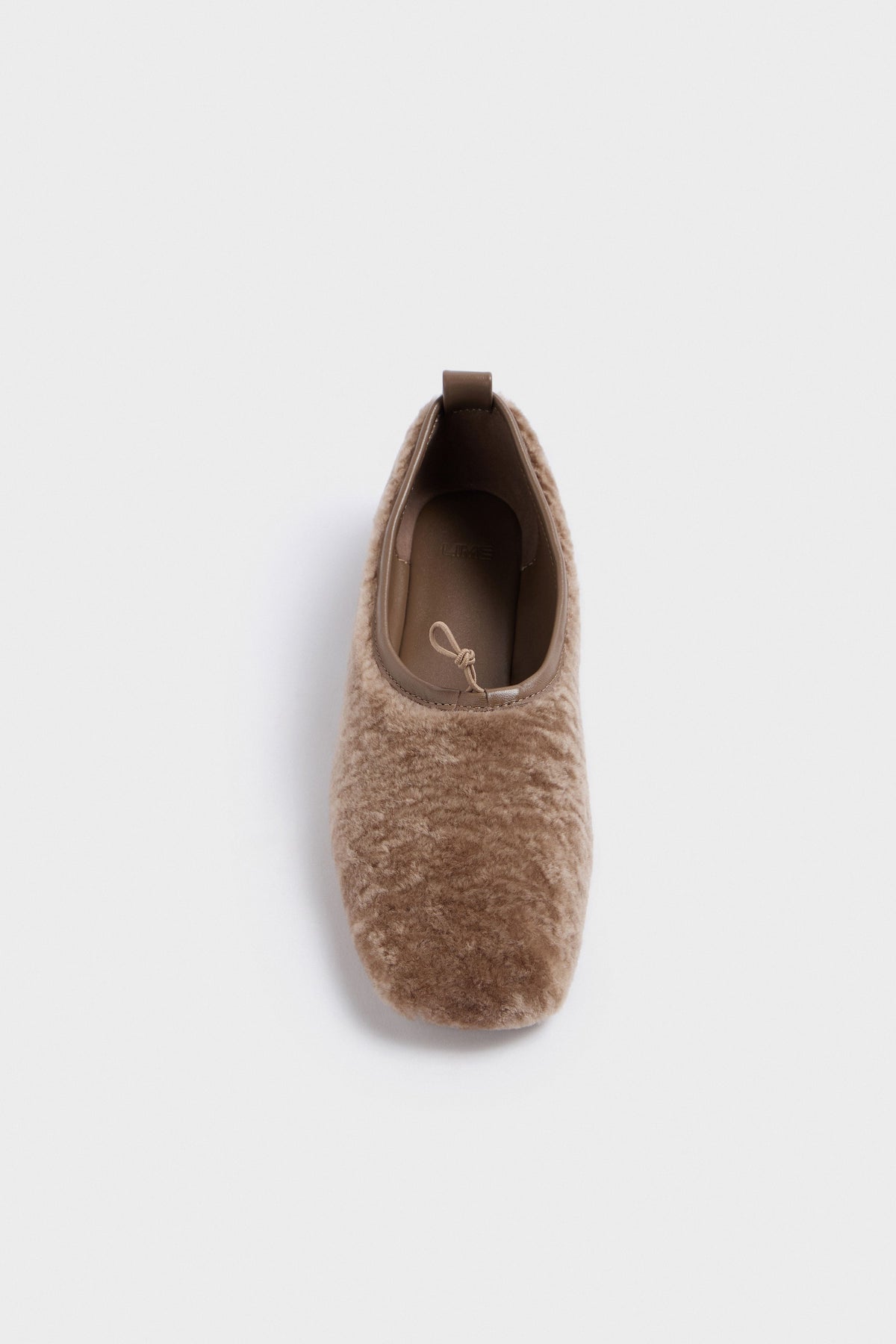 DARK BEIGE