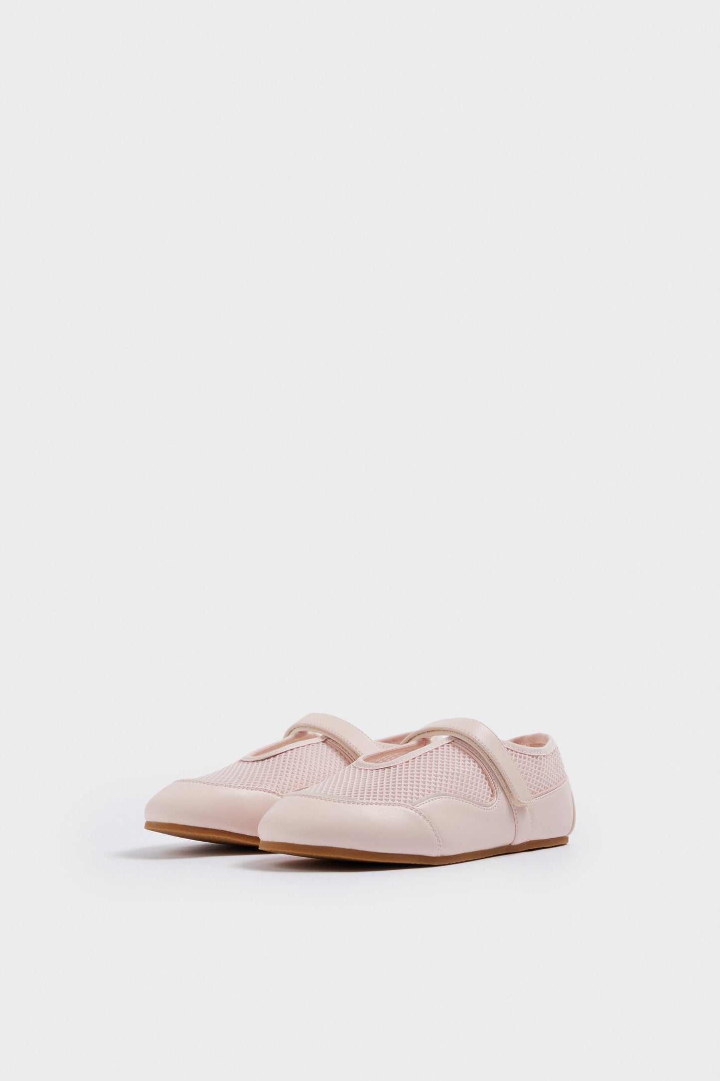 LIGHT PINK