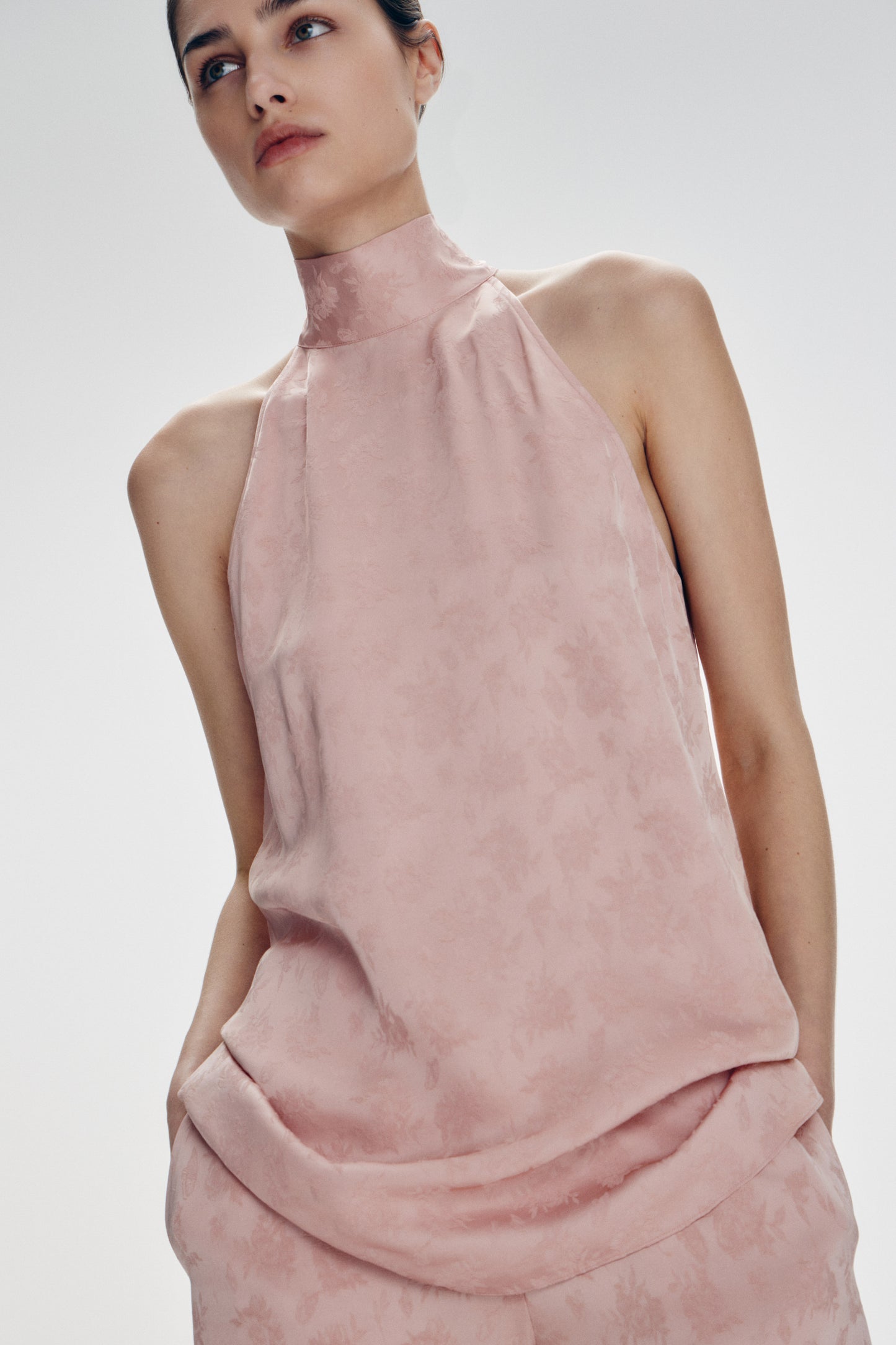 NUDE PINK