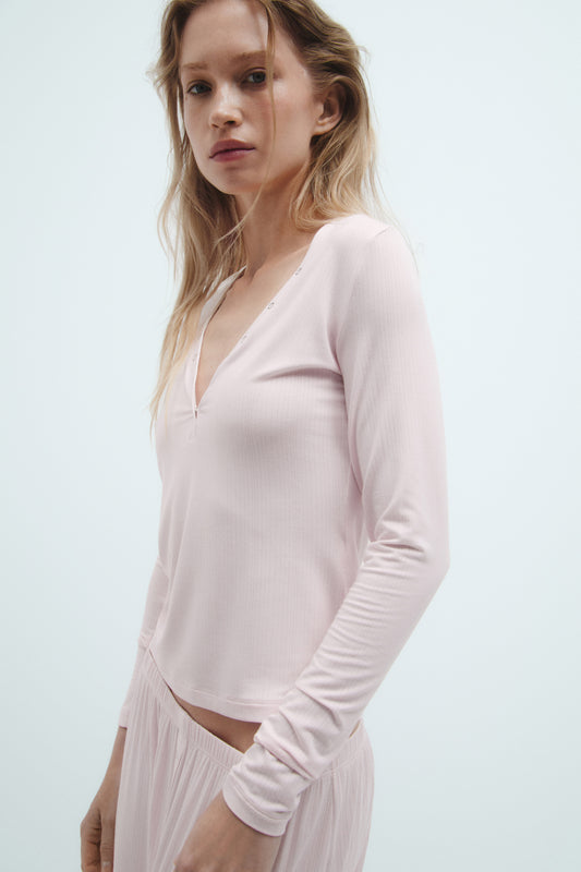 LIGHT PINK