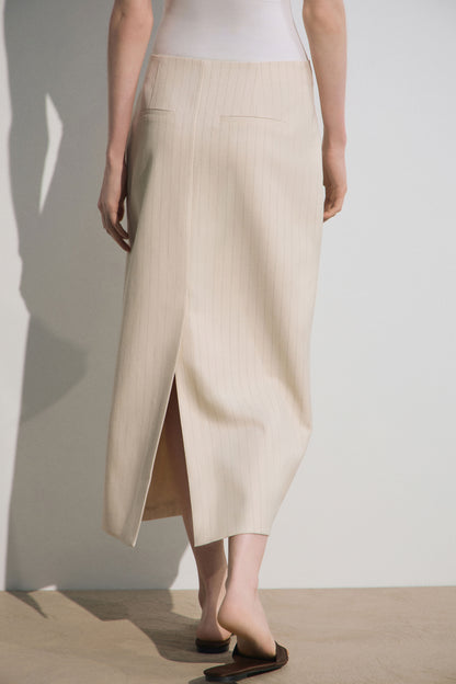 BLACK/BIEGE