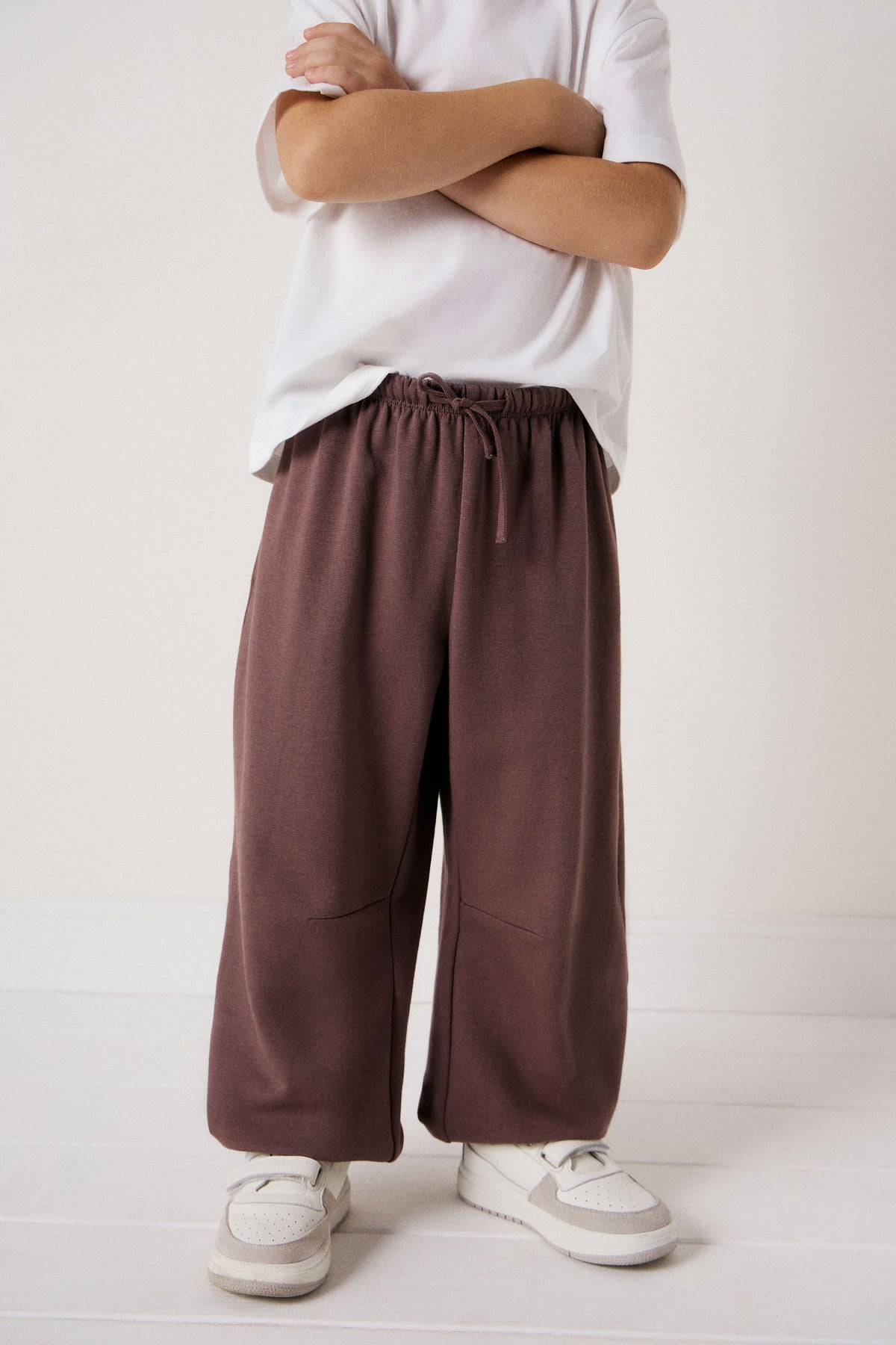 DARK BEIGE
