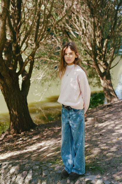 VINTAGE BLUE