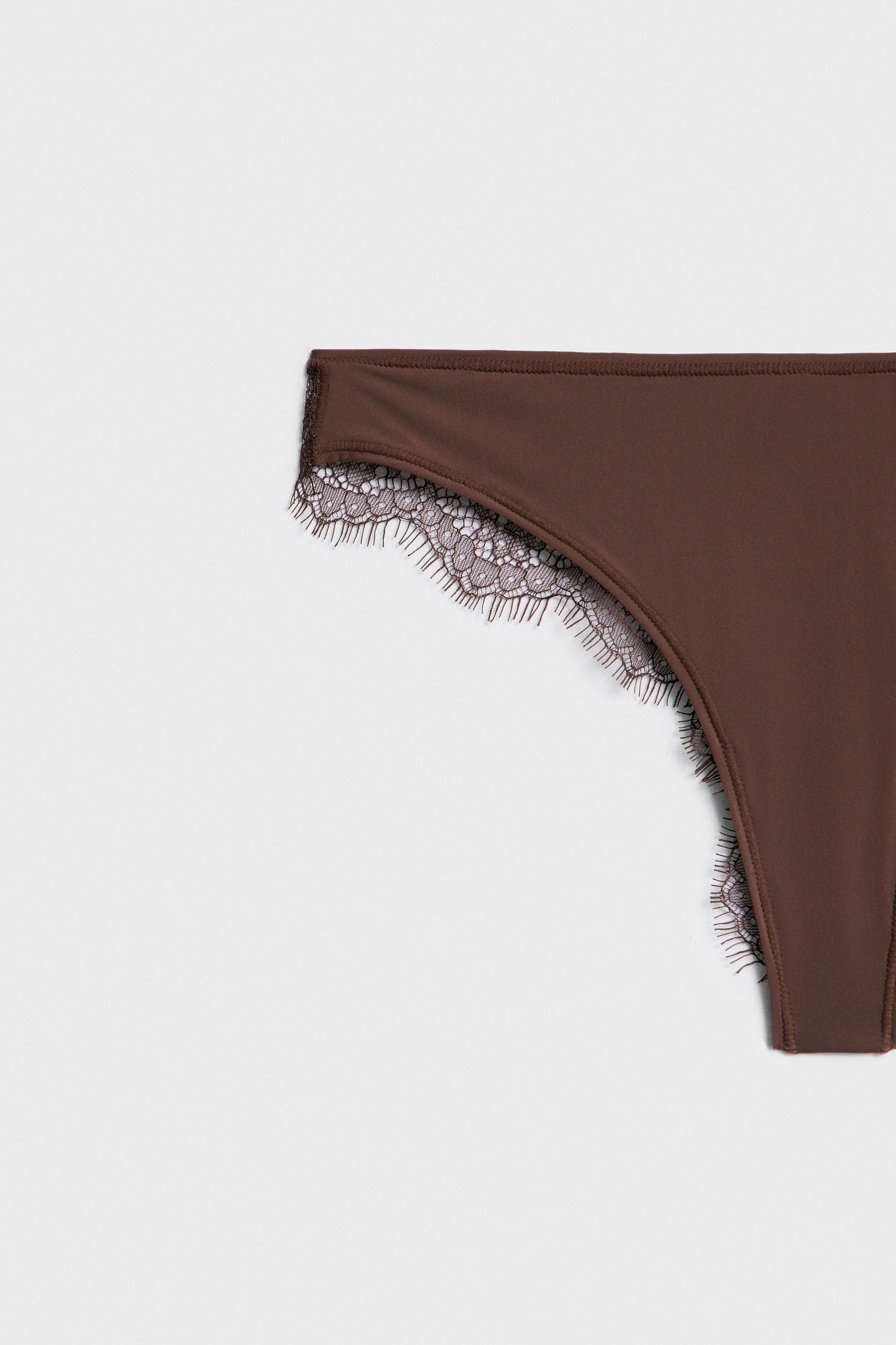 DARK BROWN