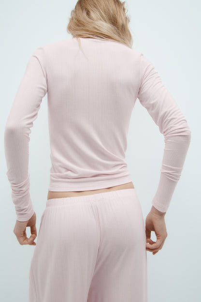 LIGHT PINK