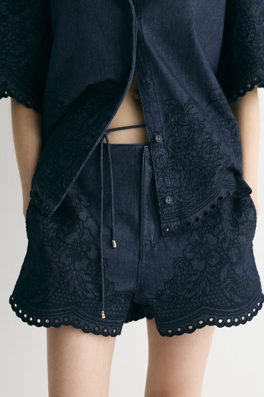 DARK BLUE