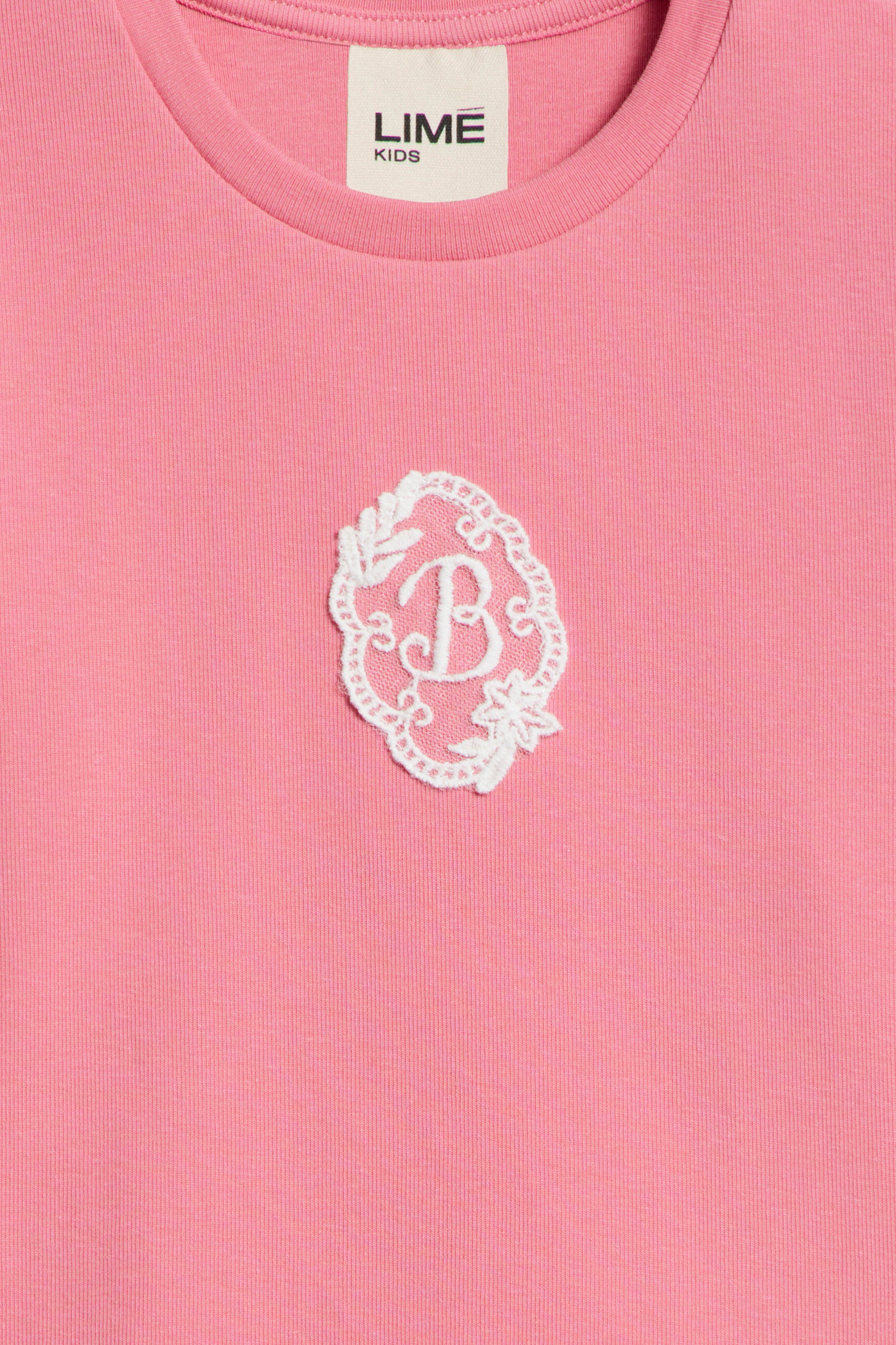 BRIGHT PINK