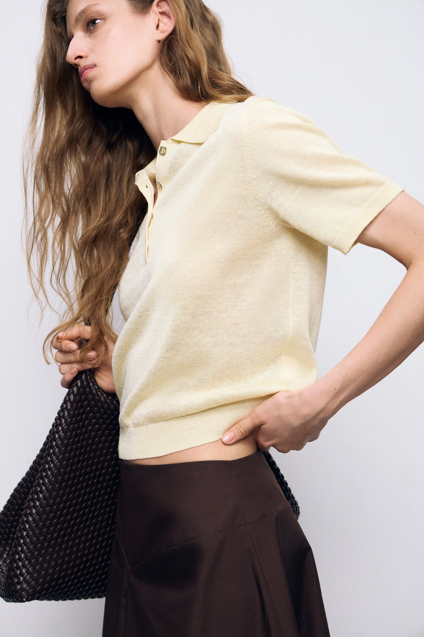 LIGHT YELLOW