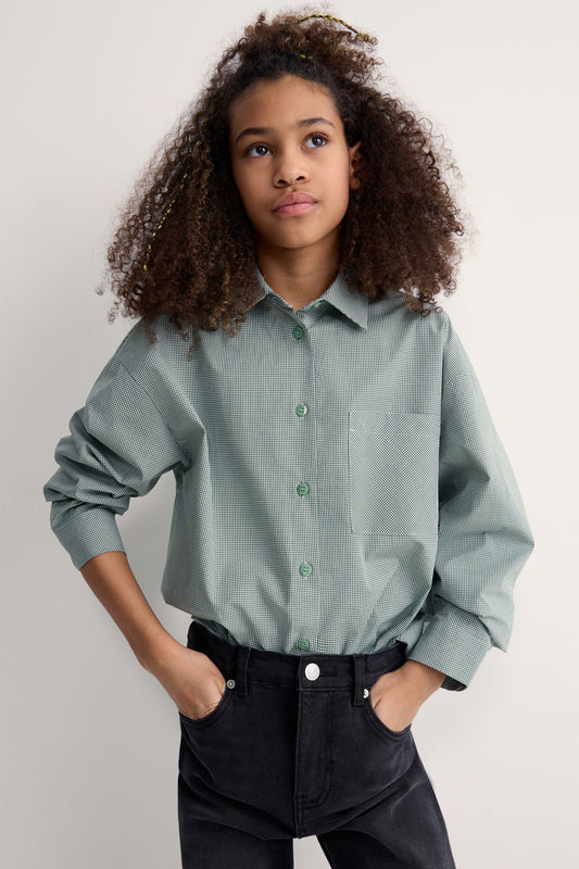 DARK GREEN