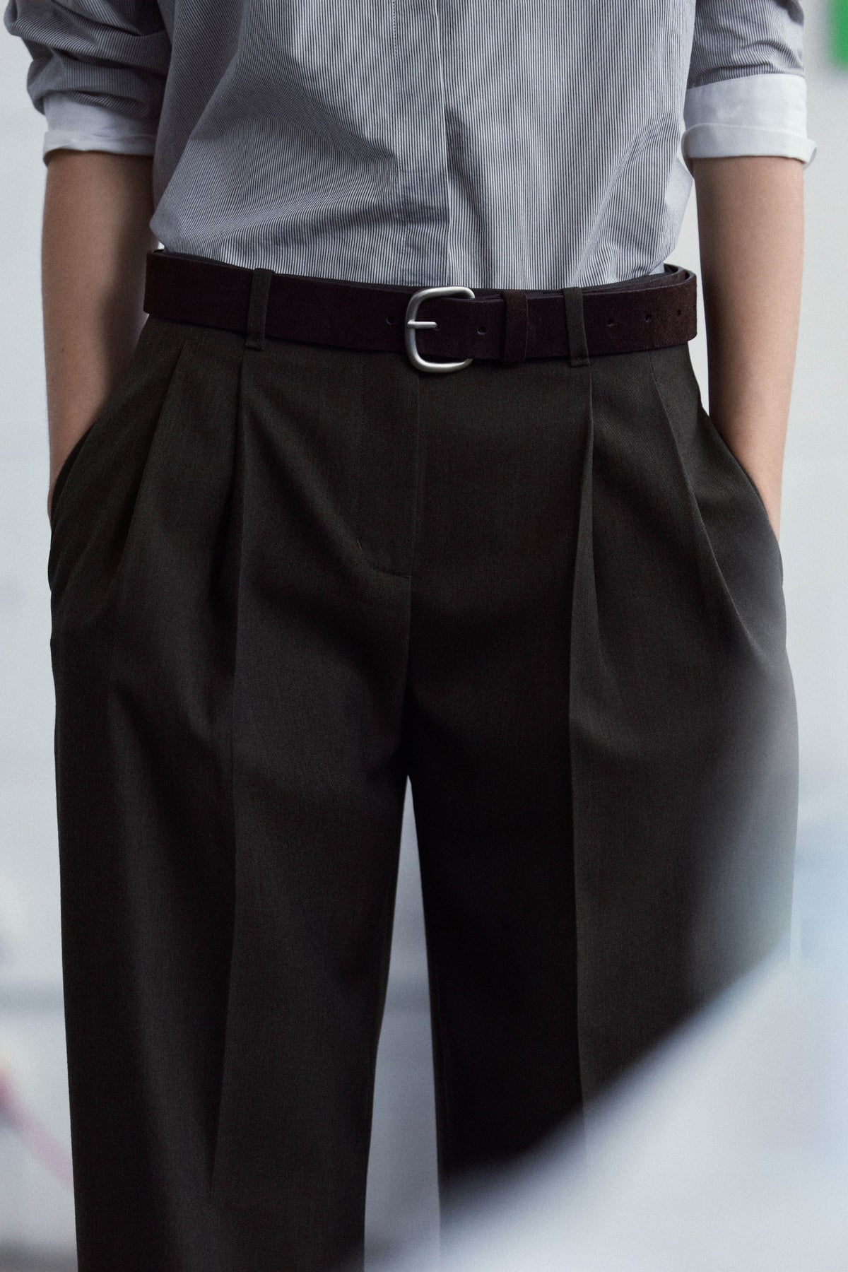 DARK KHAKI