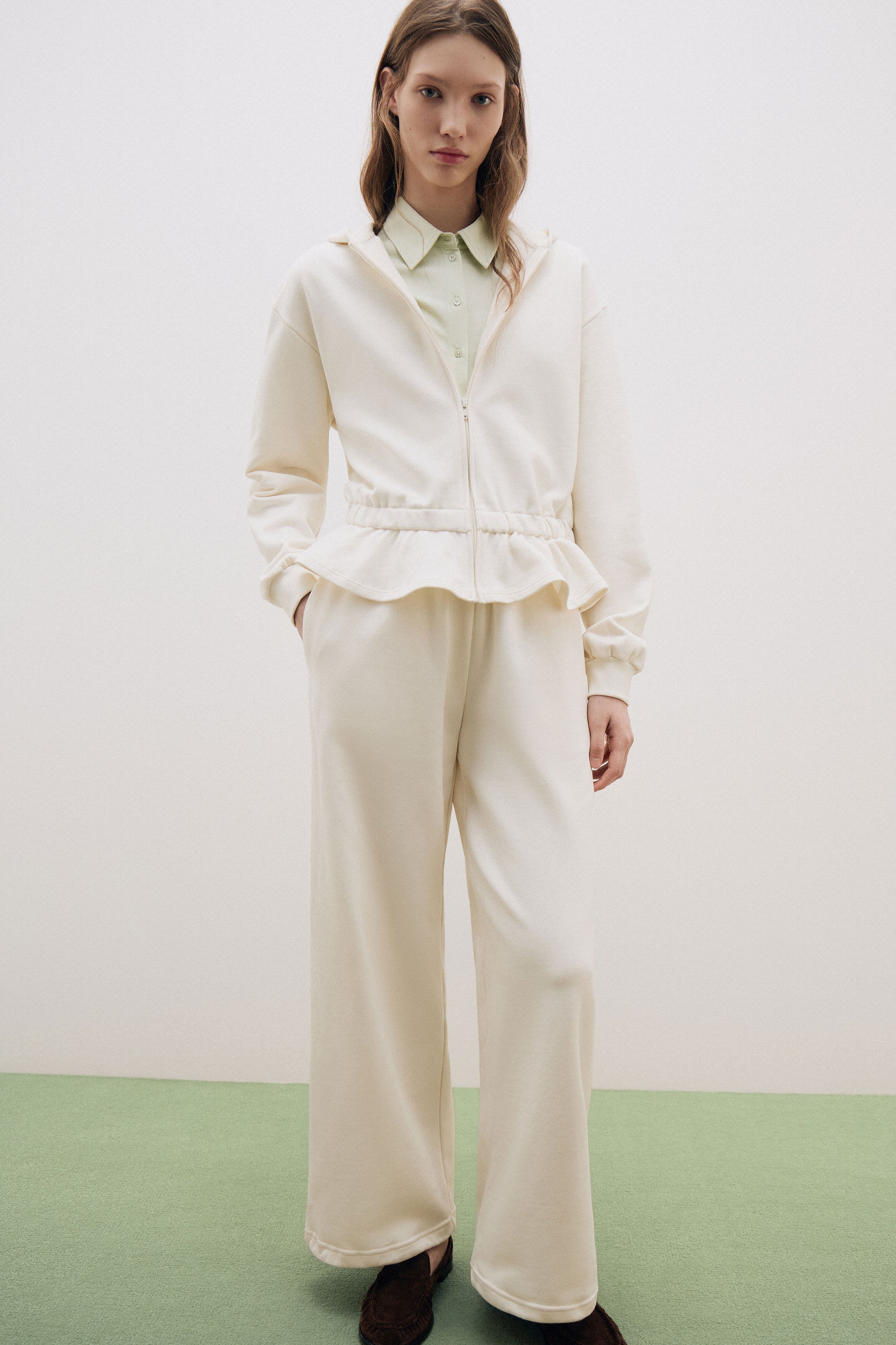 IVORY