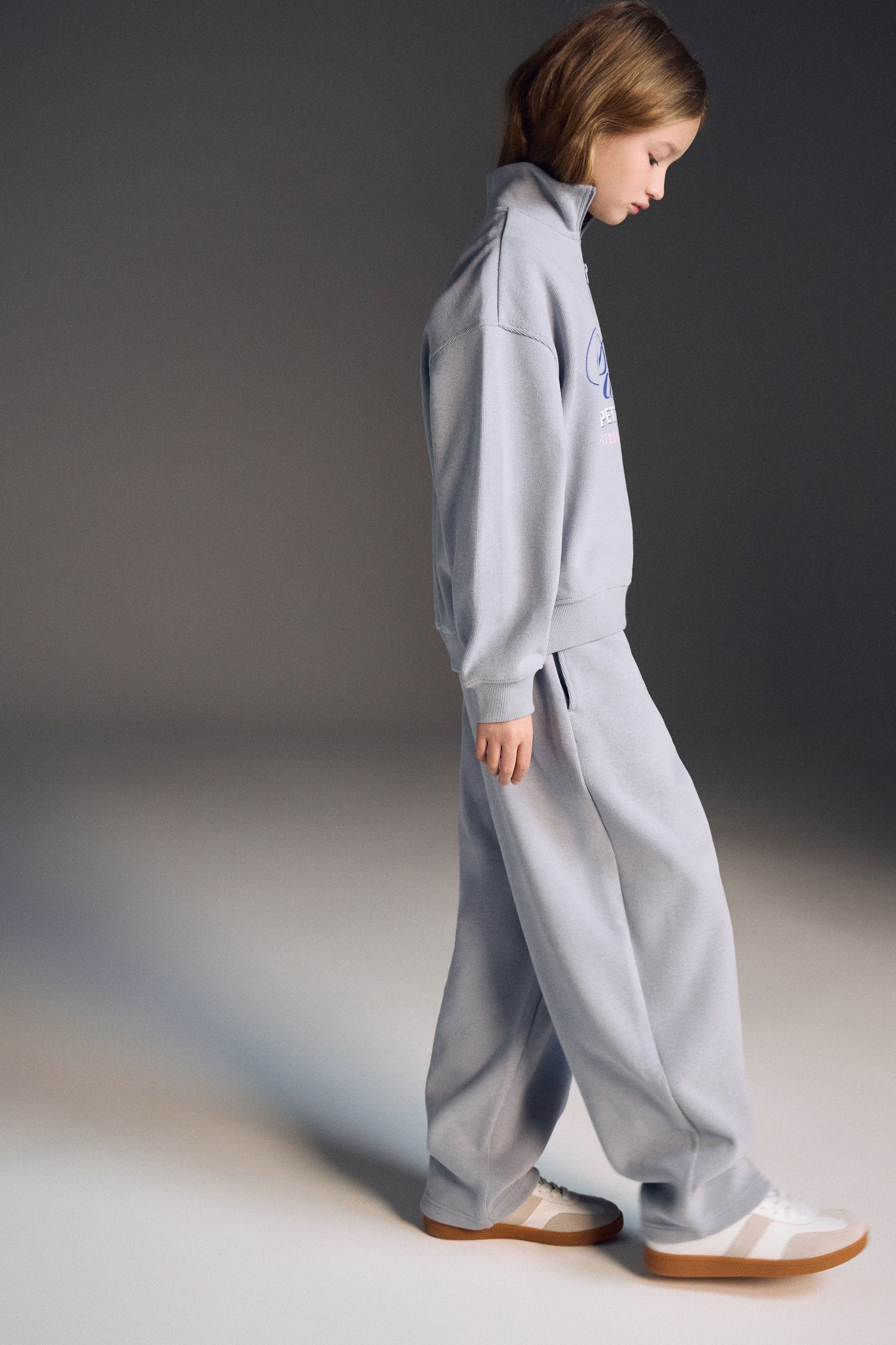 GREY BLUE