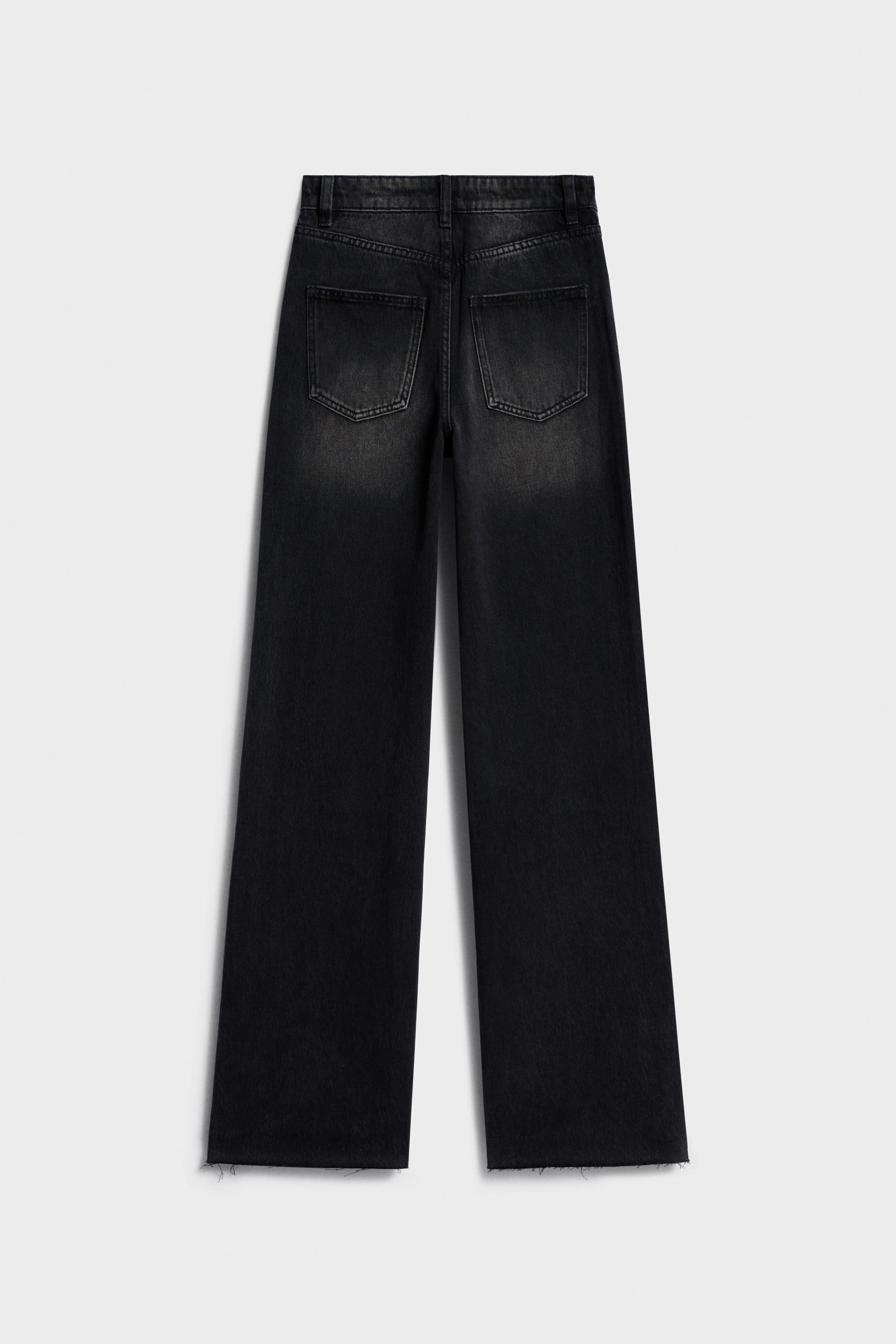 WASHED BLACK