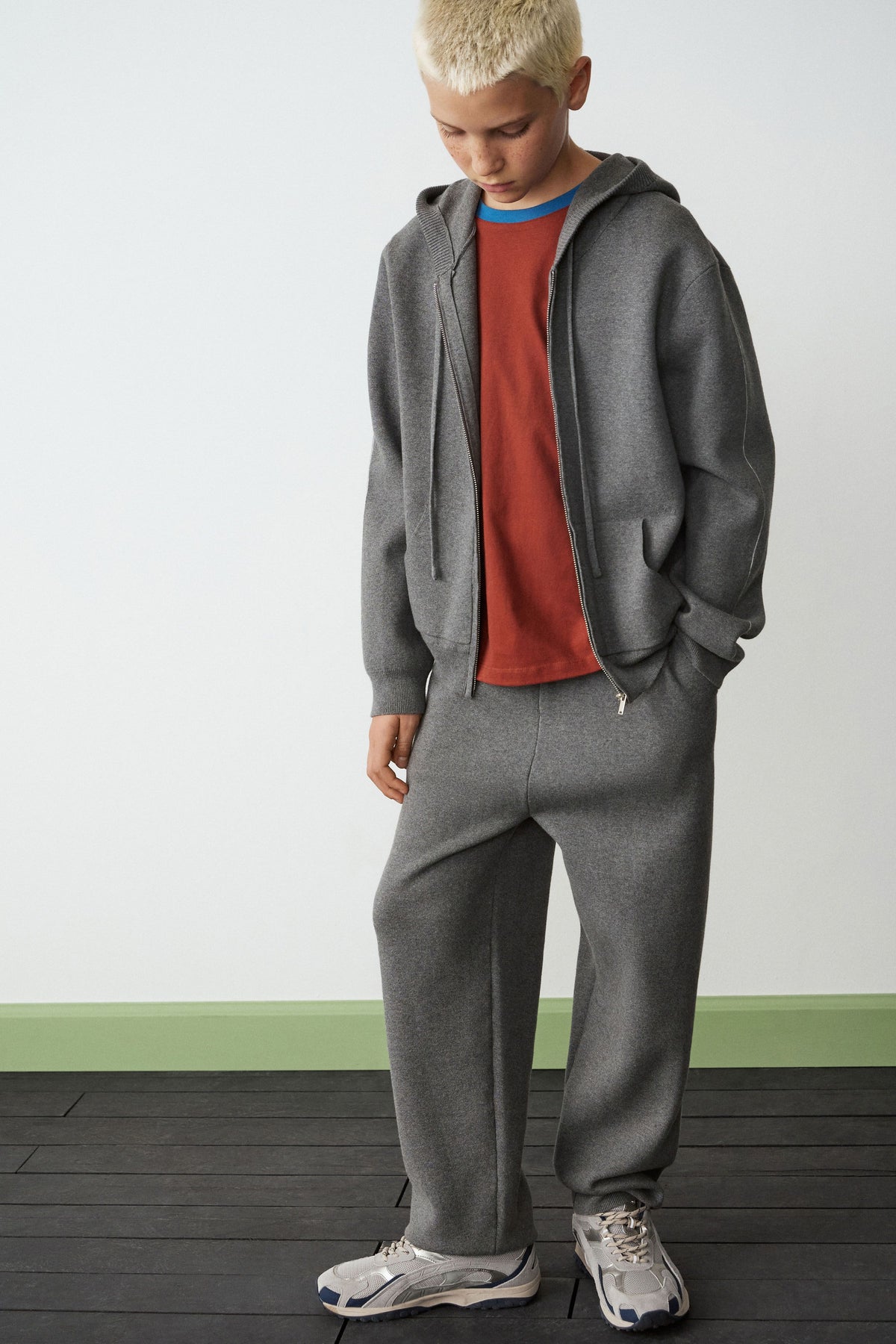 DARK TERRACOTTA