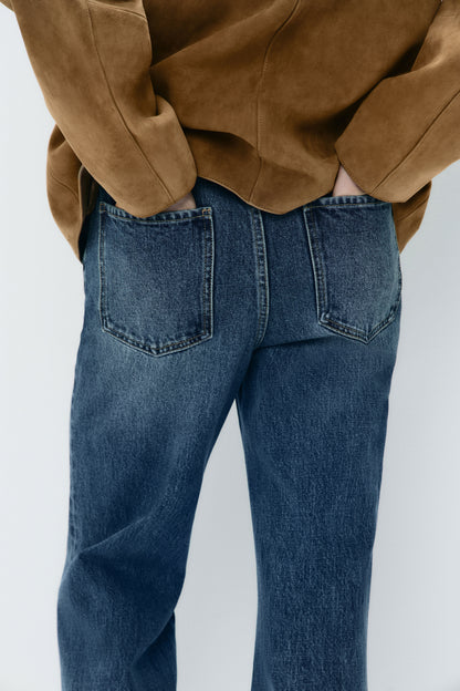 VINTAGE BLUE