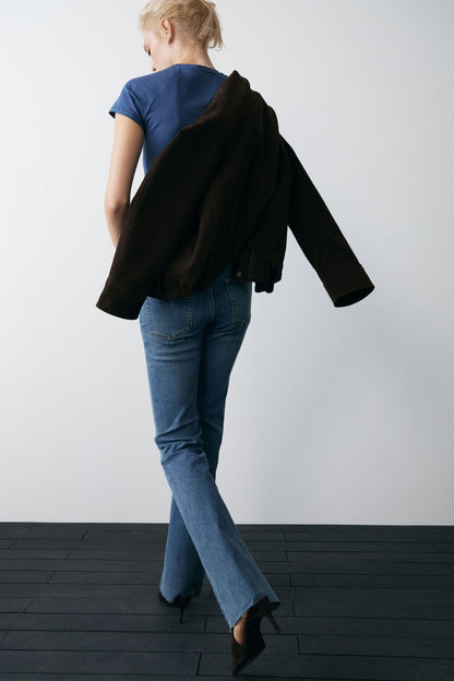 VINTAGE BLUE