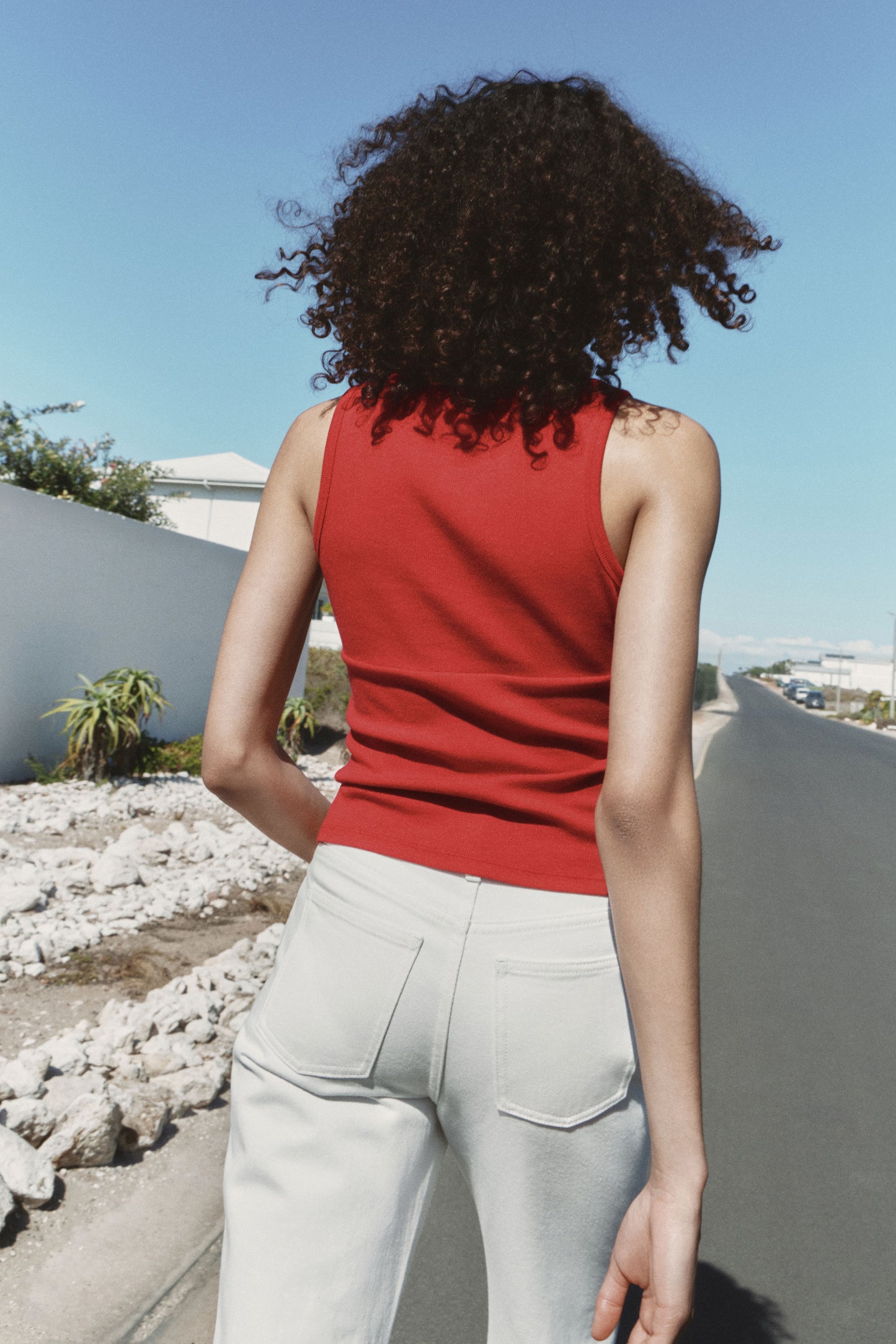 DARK RED