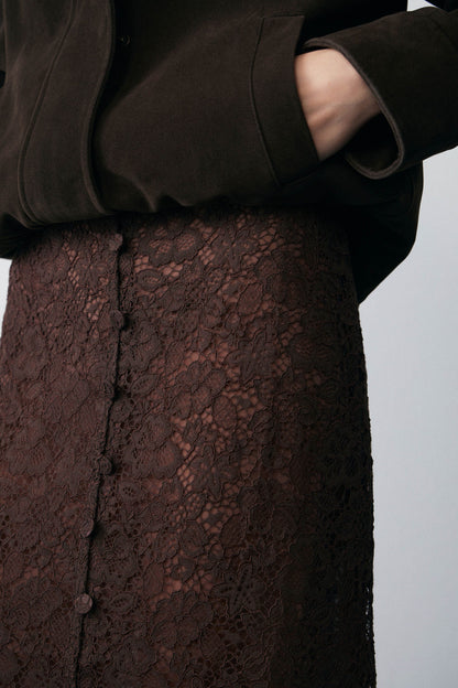 DARK BROWN