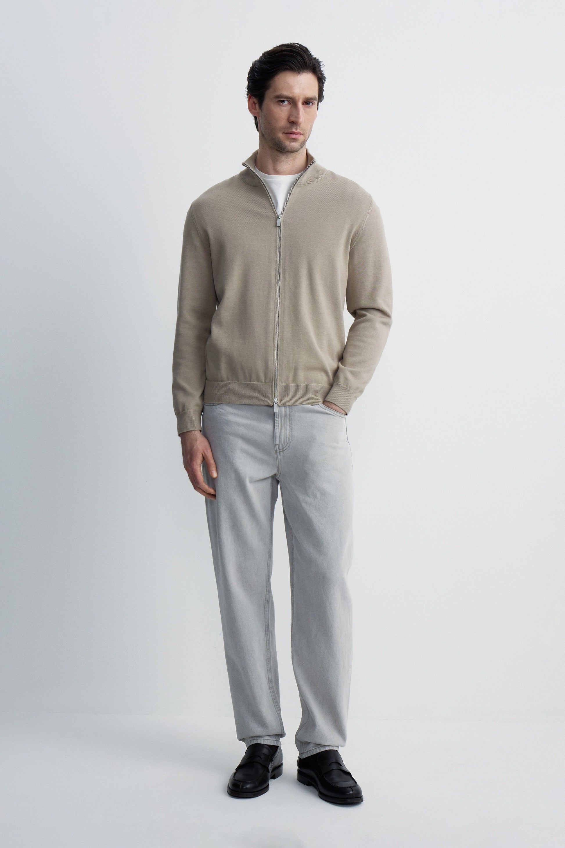 LIGHT KHAKI