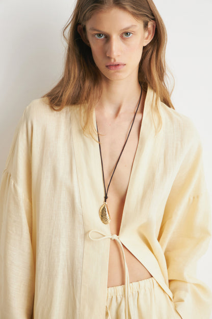 LIGHT YELLOW