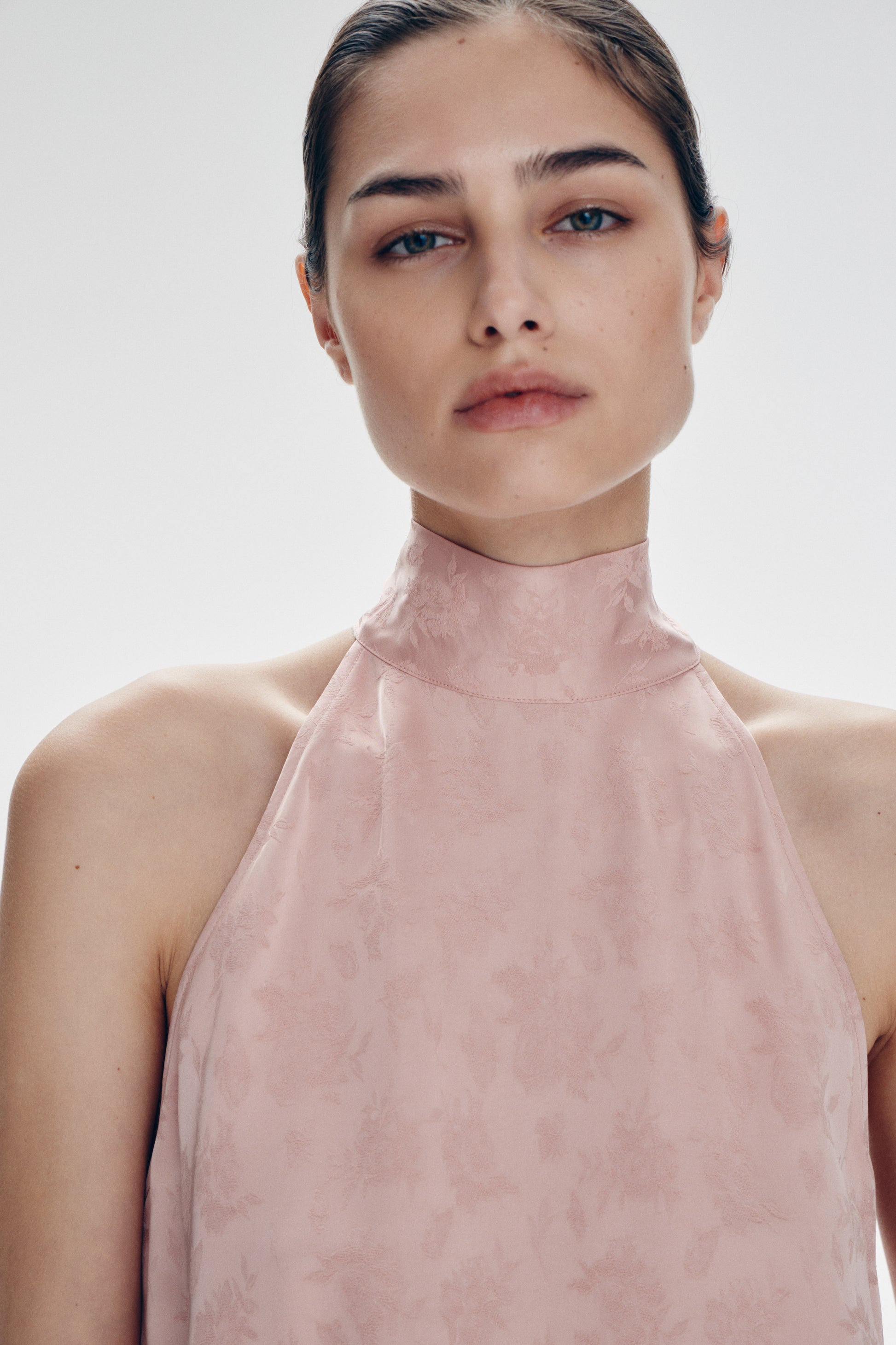 NUDE PINK
