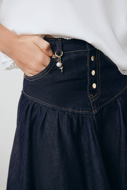 DARK BLUE