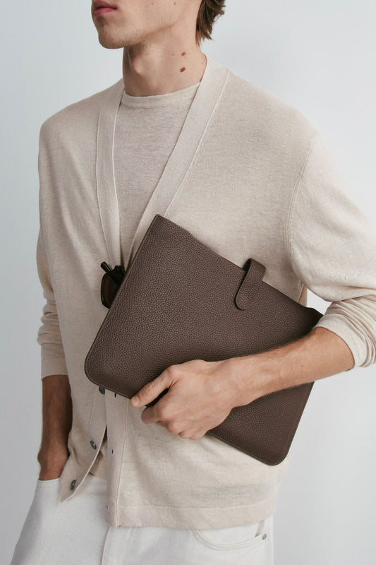 DARK BEIGE