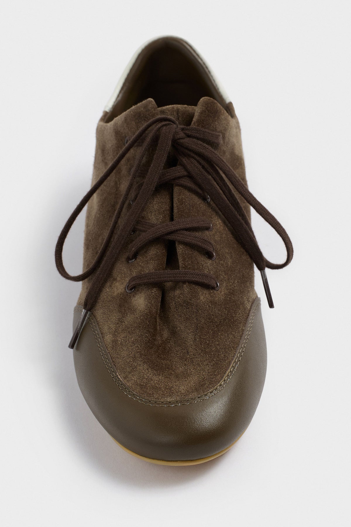 GRAY BROWN