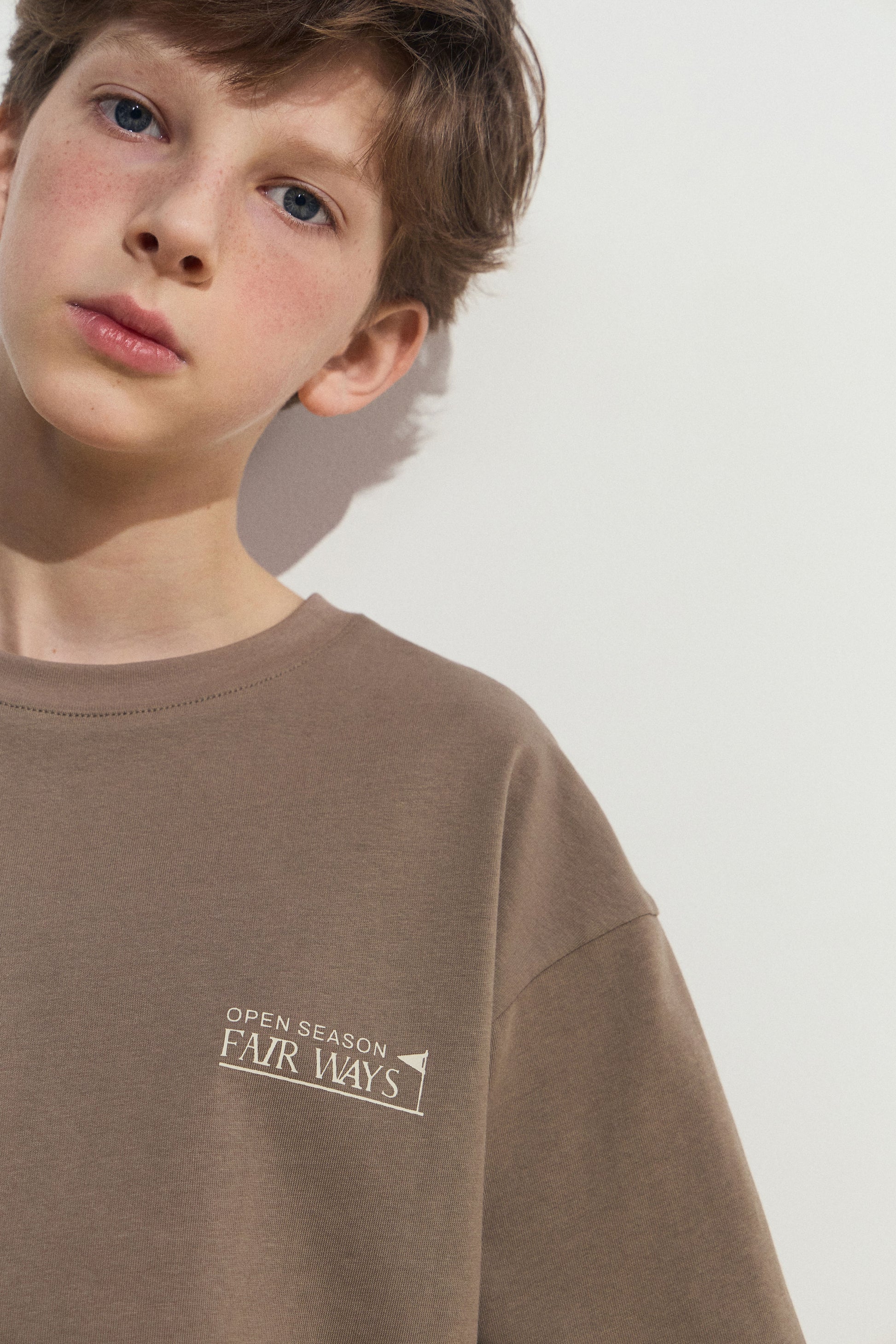 DARK BEIGE