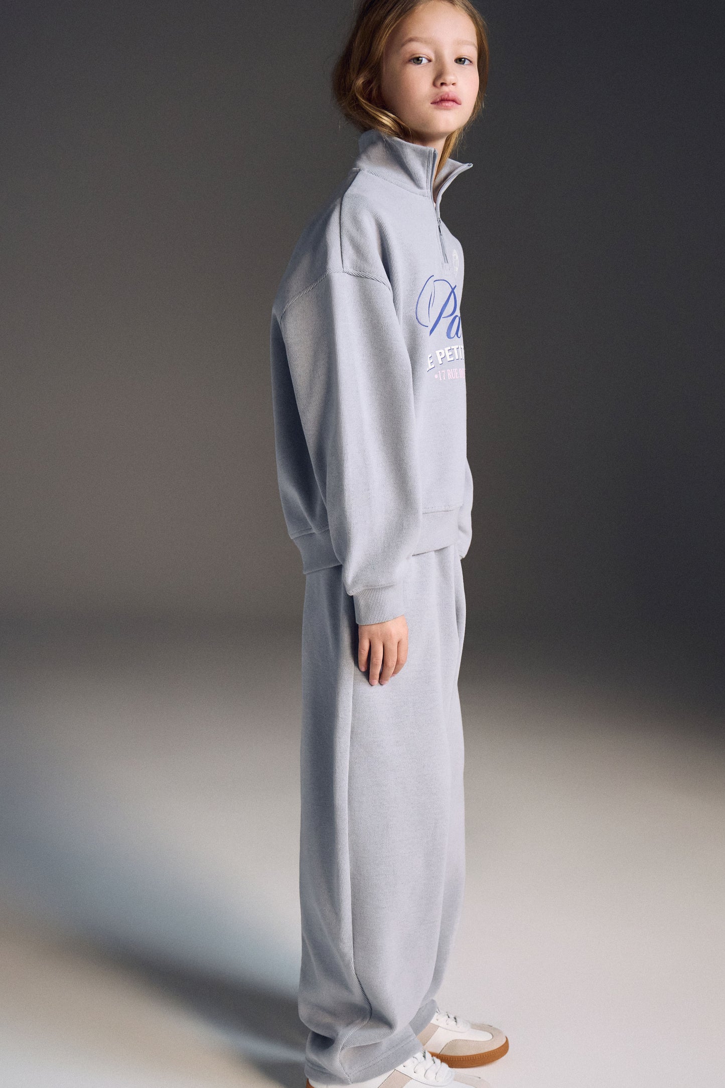 GREY BLUE