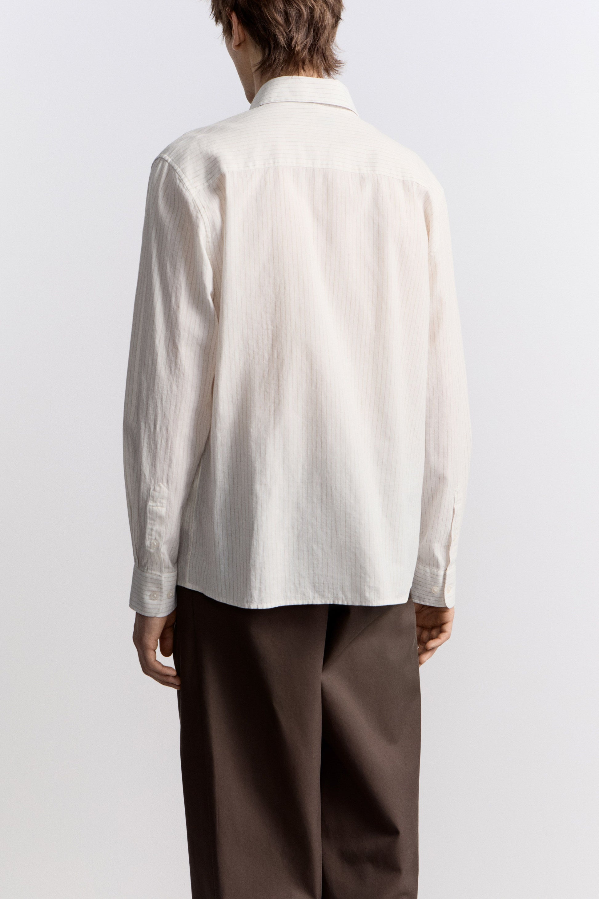 WHITE/BEIGE