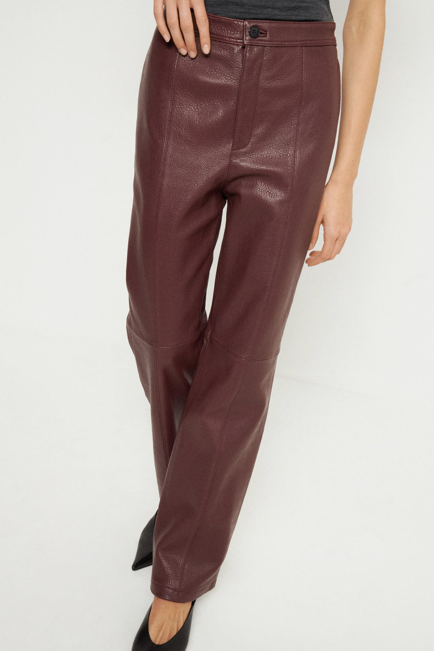 WINE COLOR