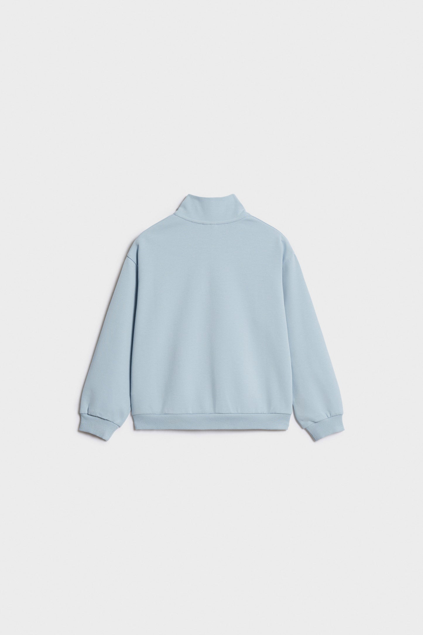 GREY BLUE