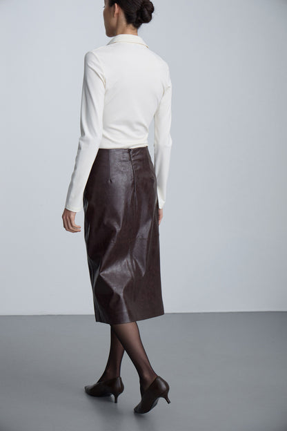 DARK BROWN