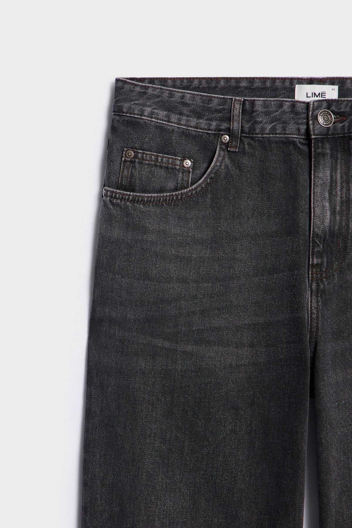 ANTIQUE BLACK