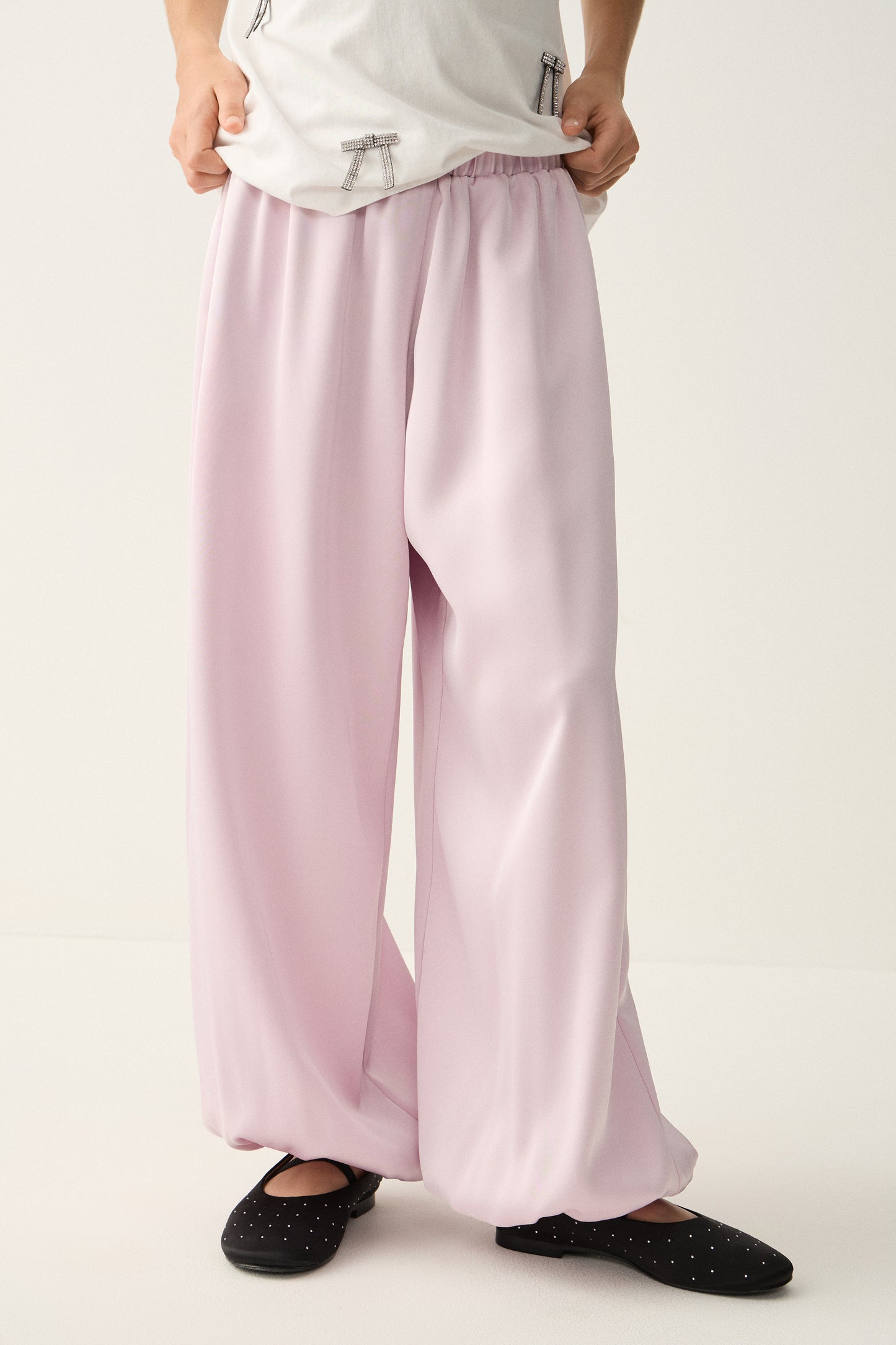 LIGHT PINK
