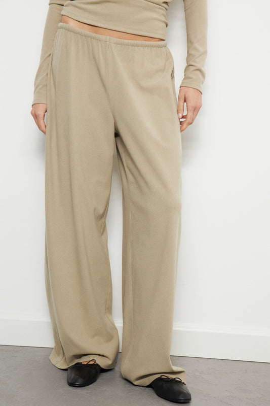 LIGHT KHAKI