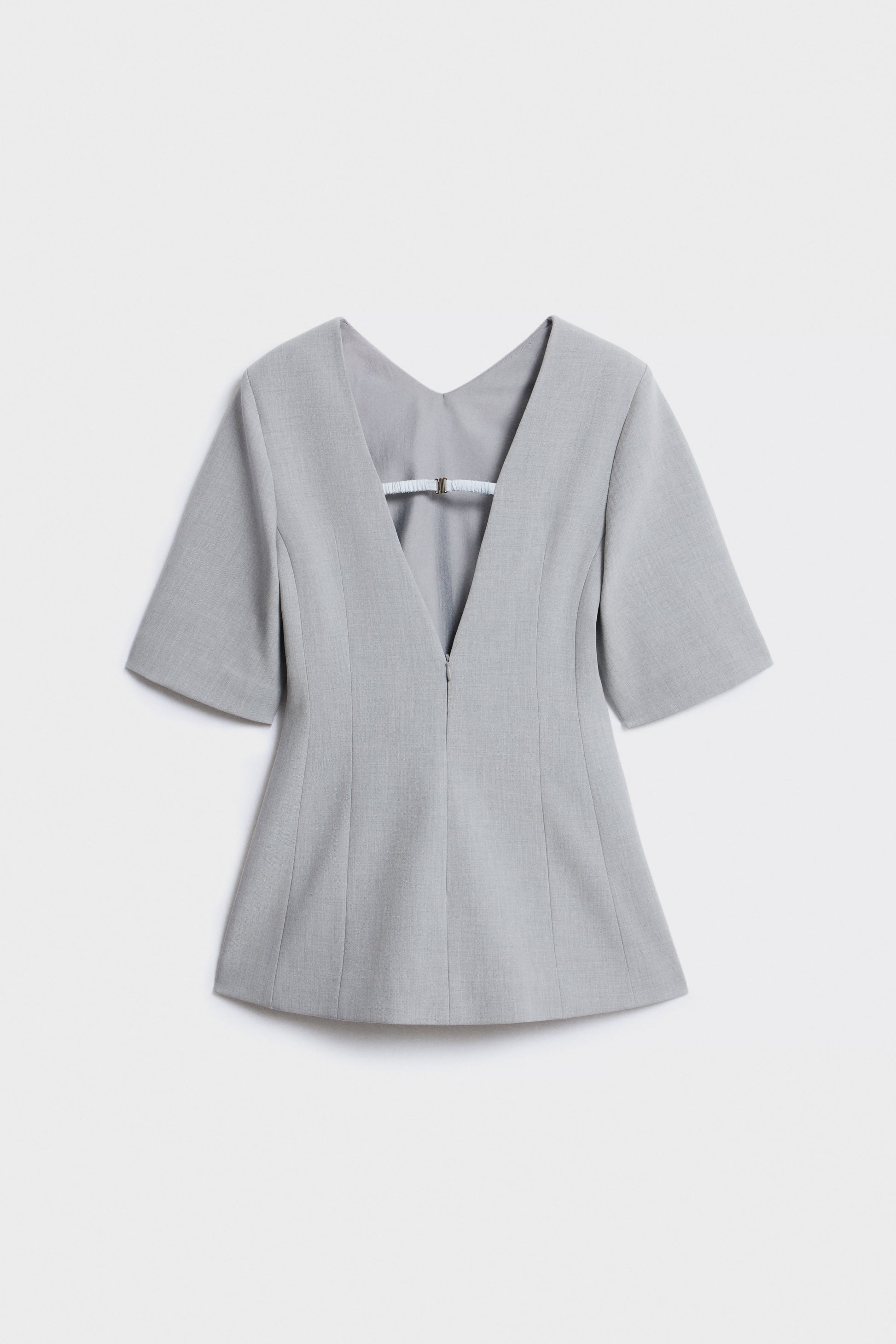 LIGHT GREY